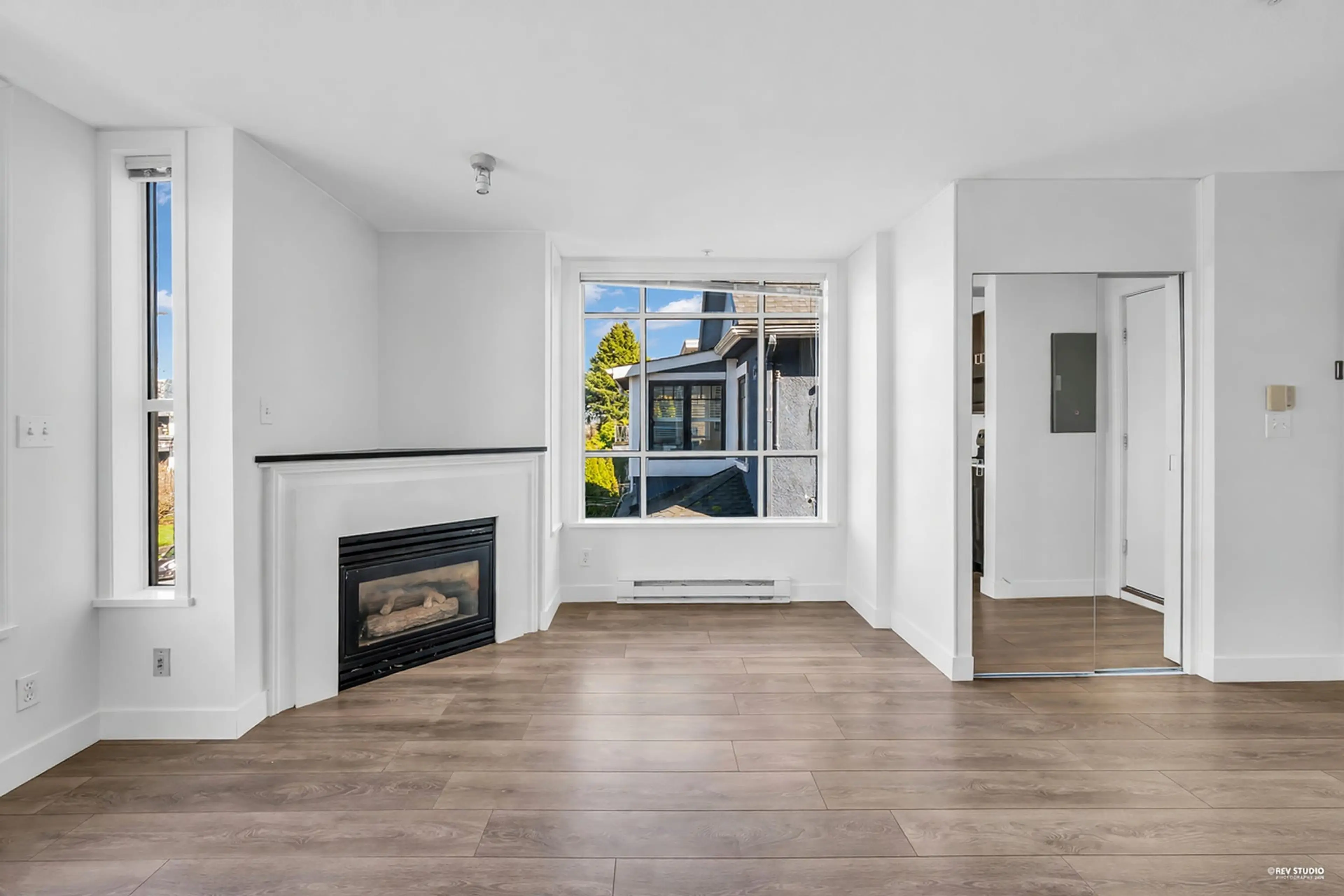 Property at #206 2190 W 5TH AVENUE, Vancouver, BC