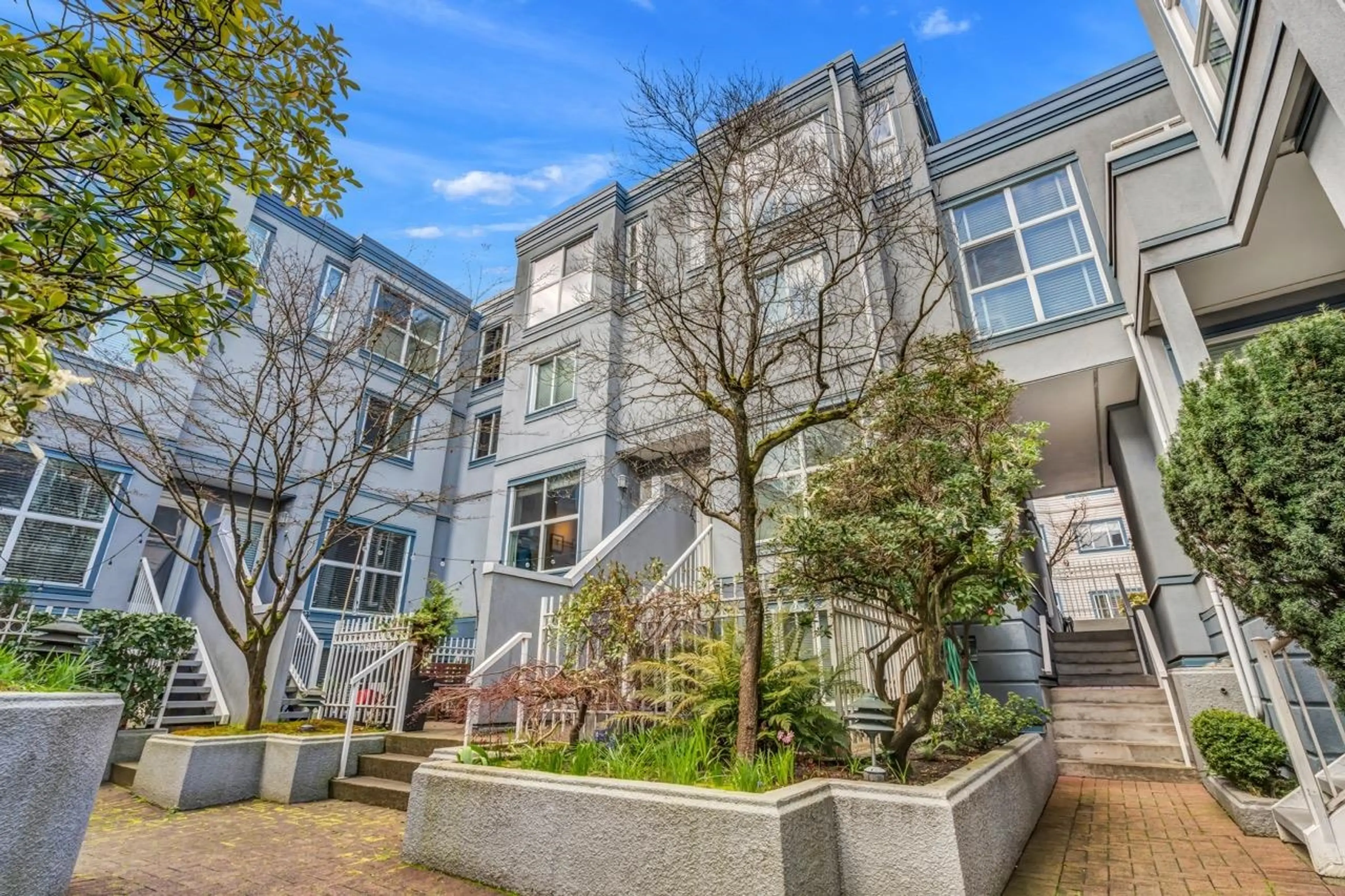 Property at #11 877 W 7TH AVENUE, Vancouver, BC