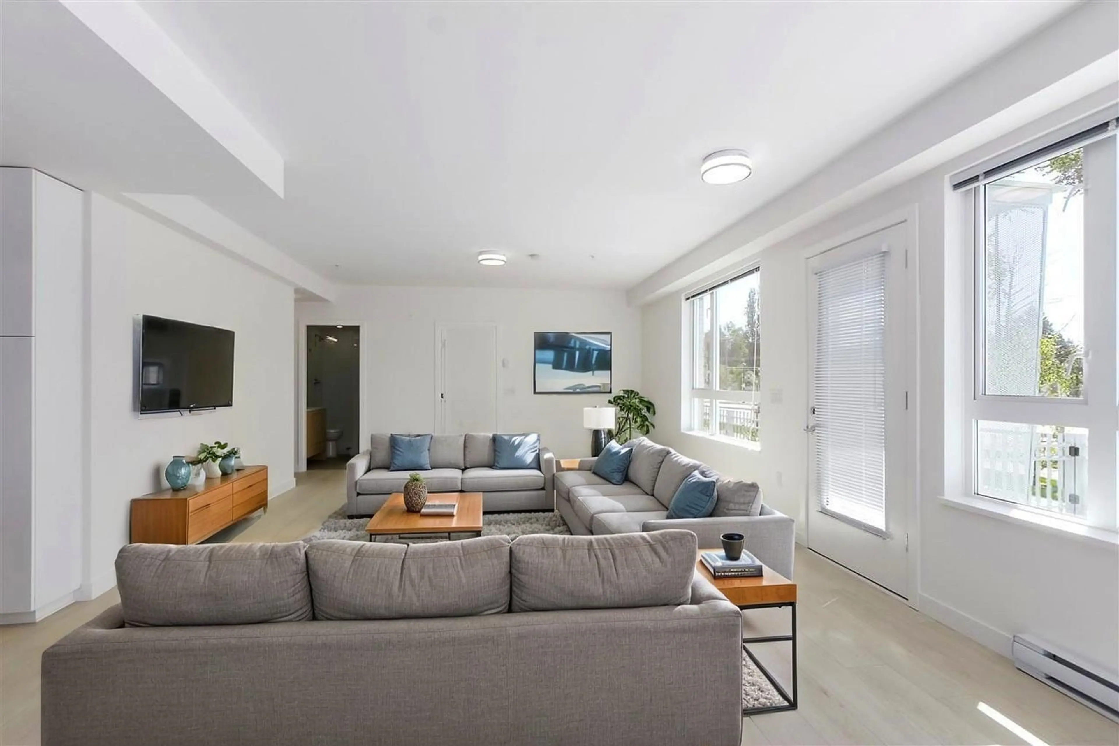 Property at #TH1 13963 105 BOULEVARD, Surrey, BC