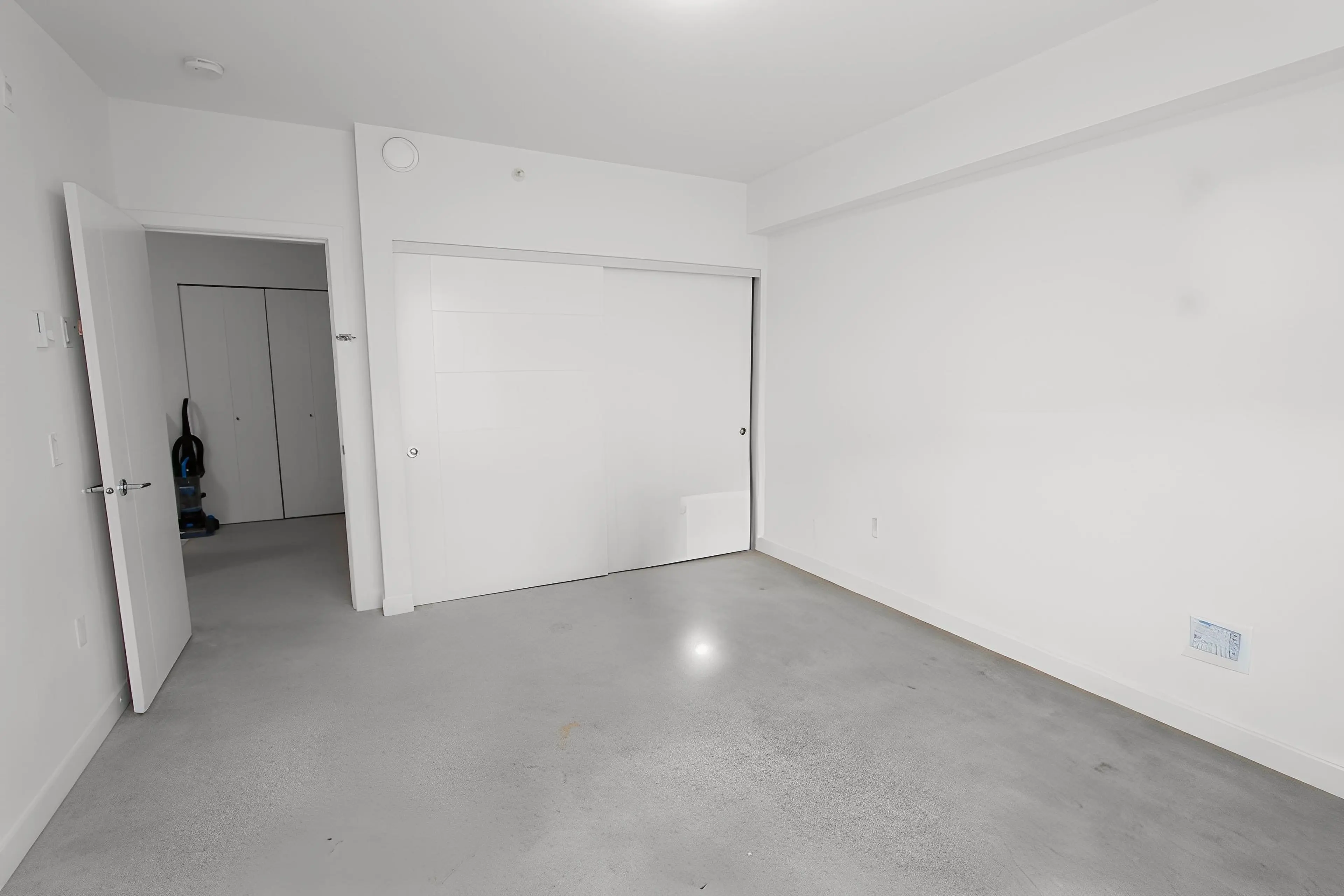 Property at #TH1 13963 105 BOULEVARD, Surrey, BC