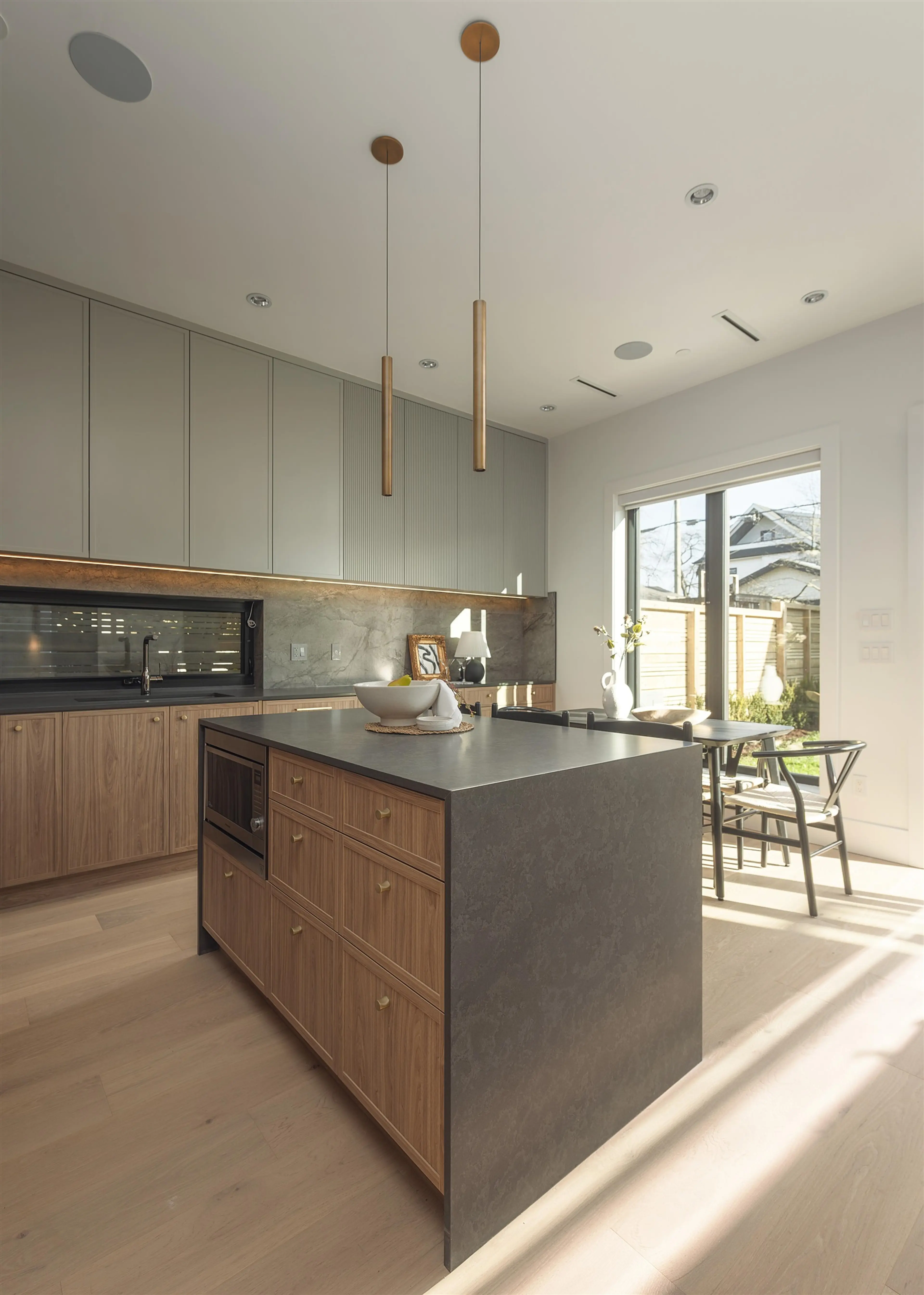 Property at #2 2684 OXFORD STREET, Vancouver, BC