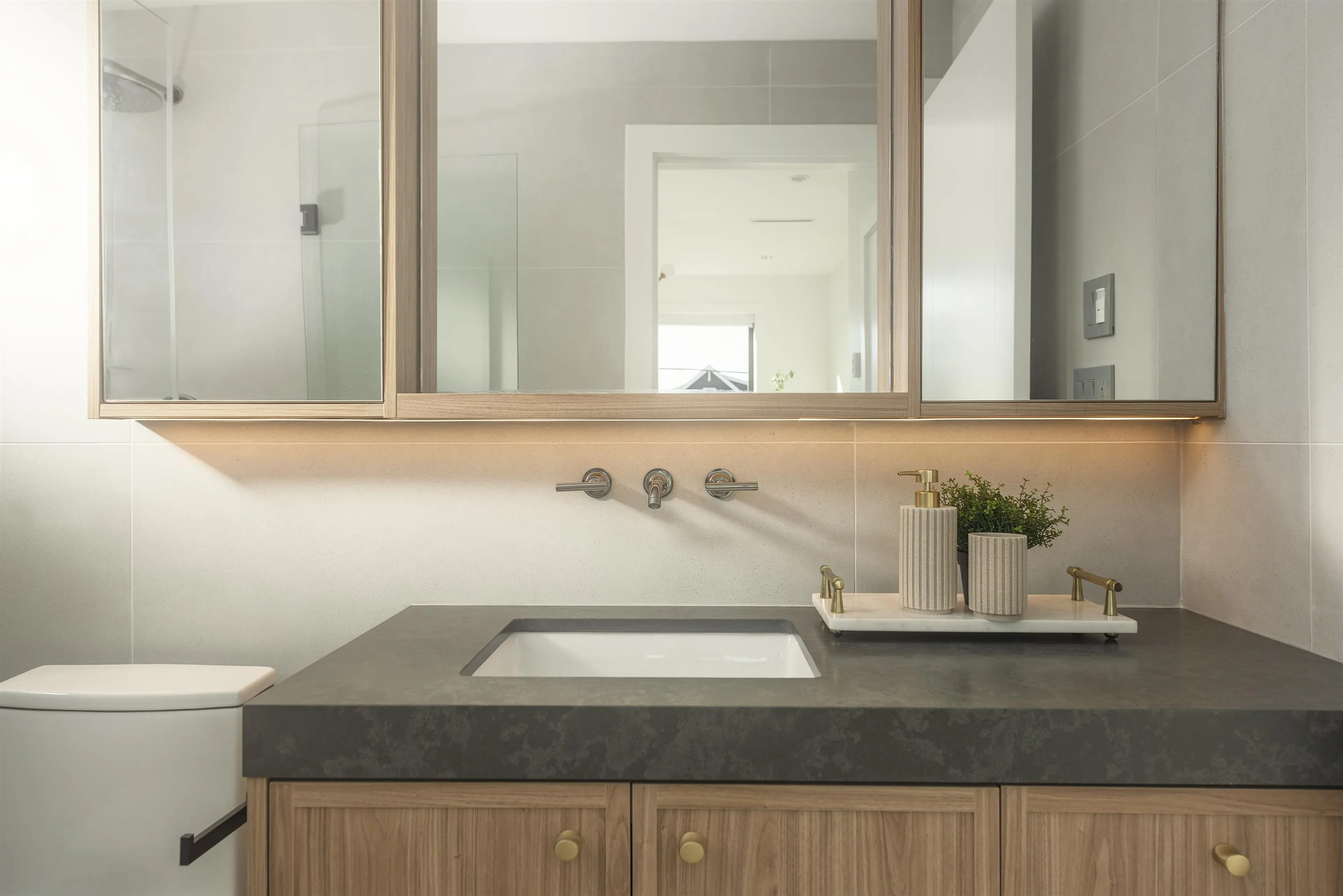 Property at #2 2684 OXFORD STREET, Vancouver, BC