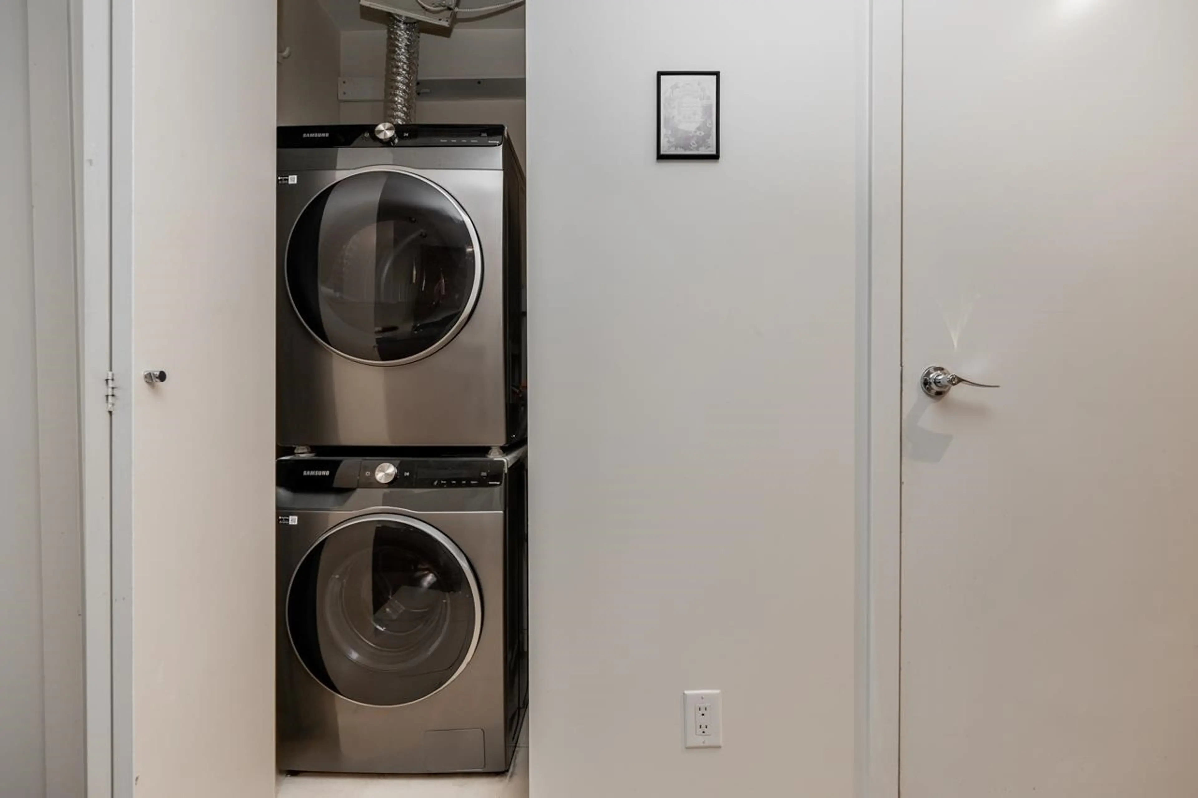 Property at #1706 909 MAINLAND STREET, Vancouver, BC