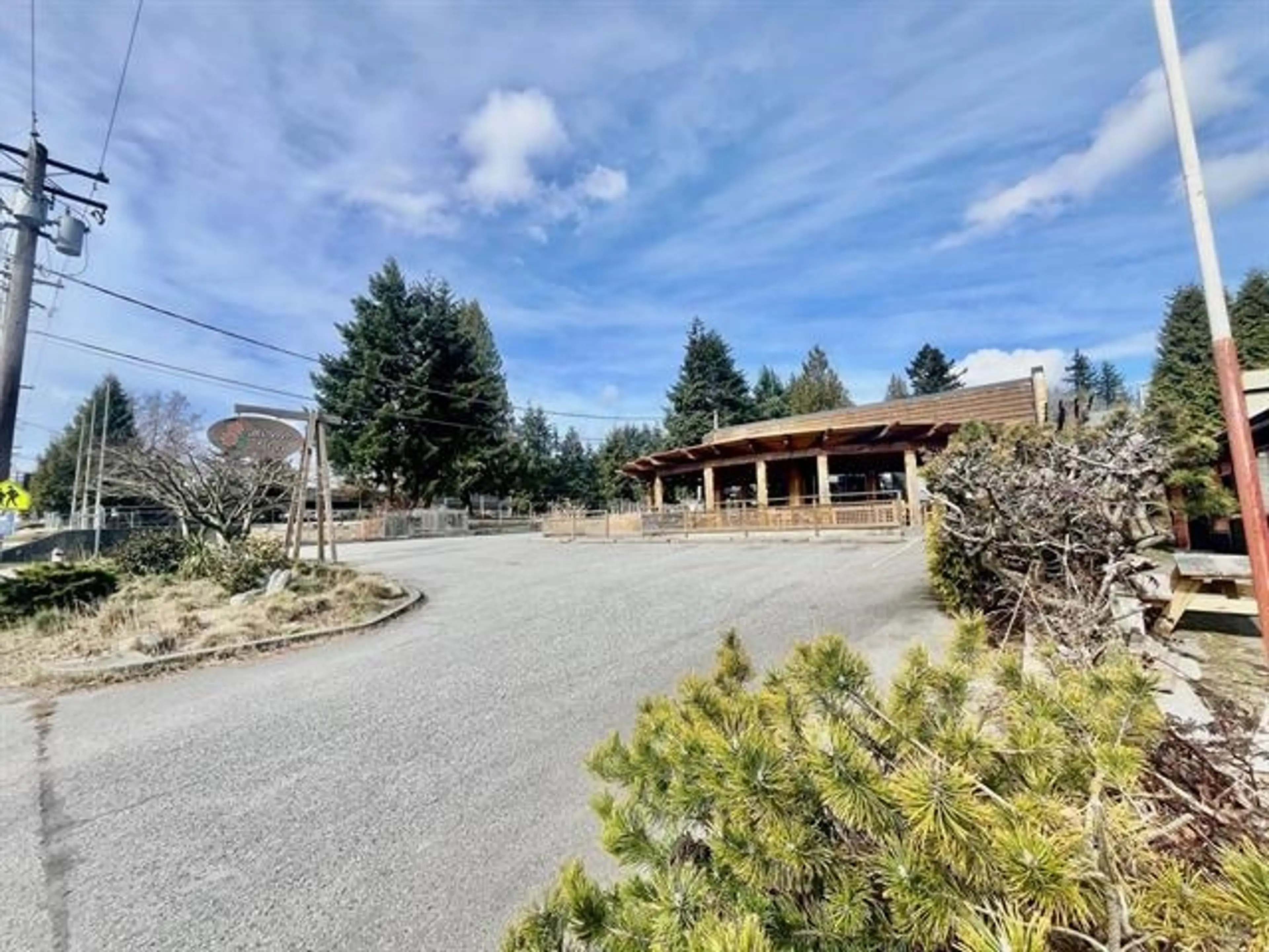 Property at 818 GIBSONS WAY, Gibsons, BC