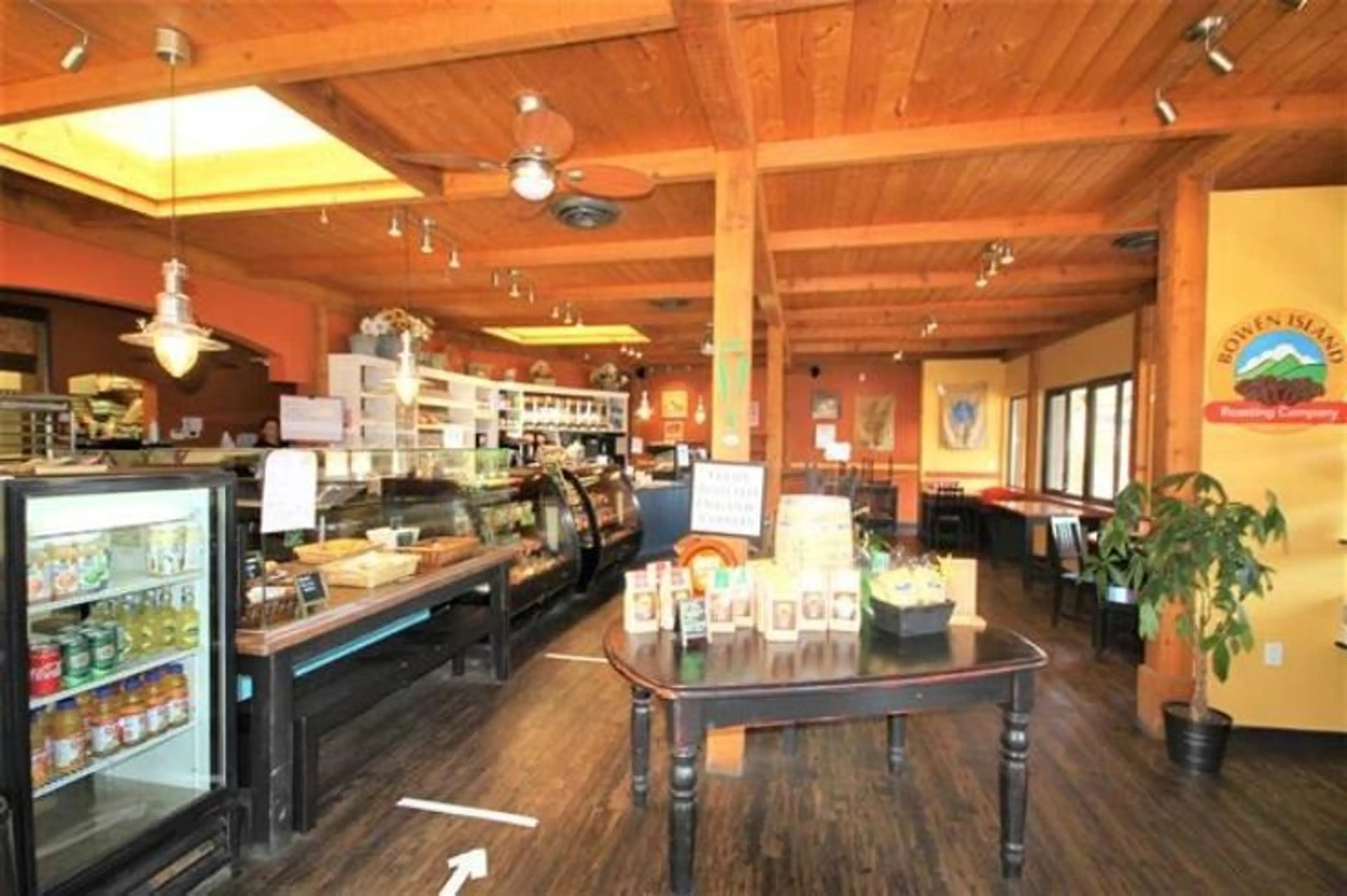 Property at 818 GIBSONS WAY, Gibsons, BC