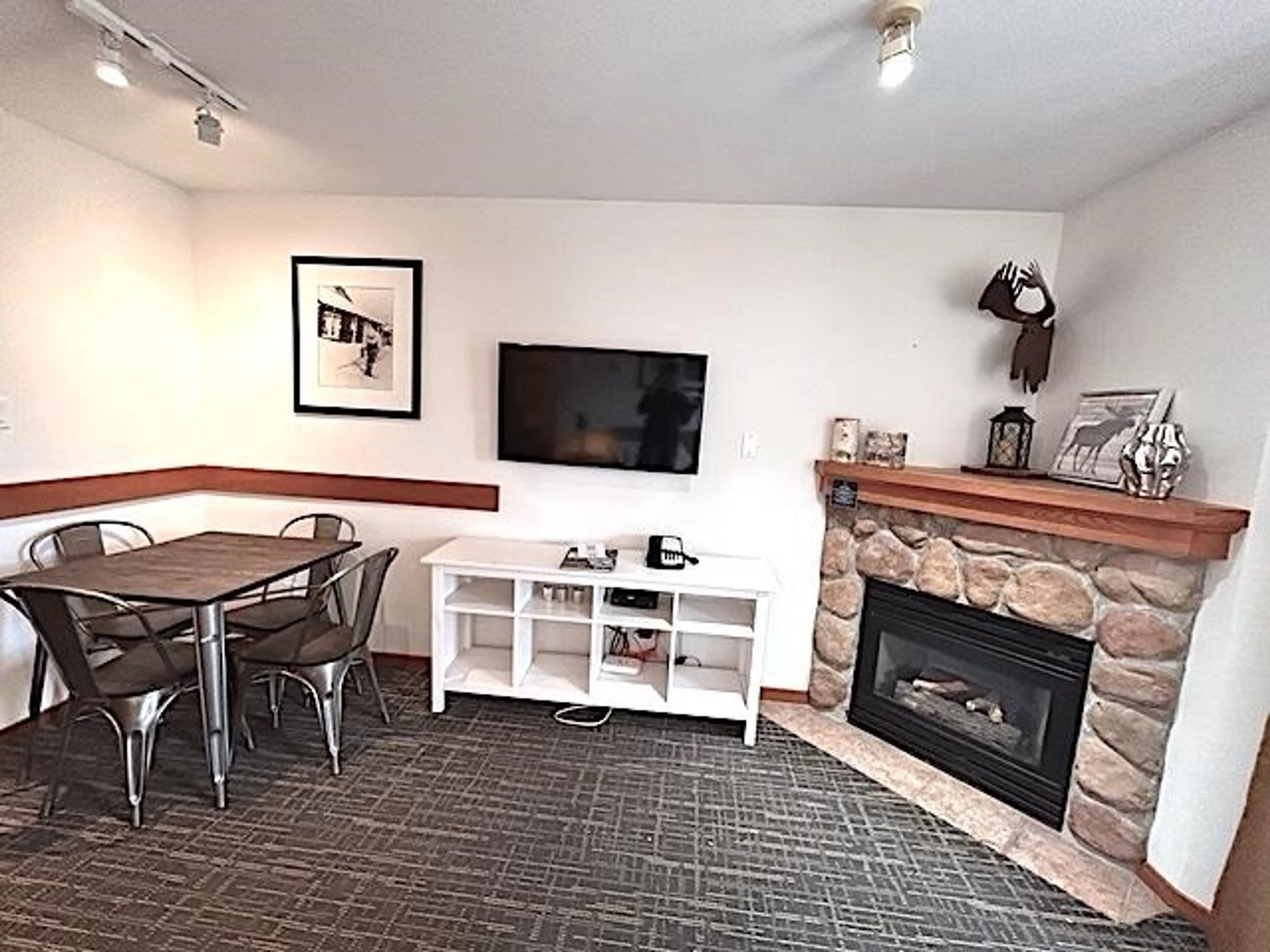 Property at #633 4315 NORTHLANDS BOULEVARD, Whistler, BC