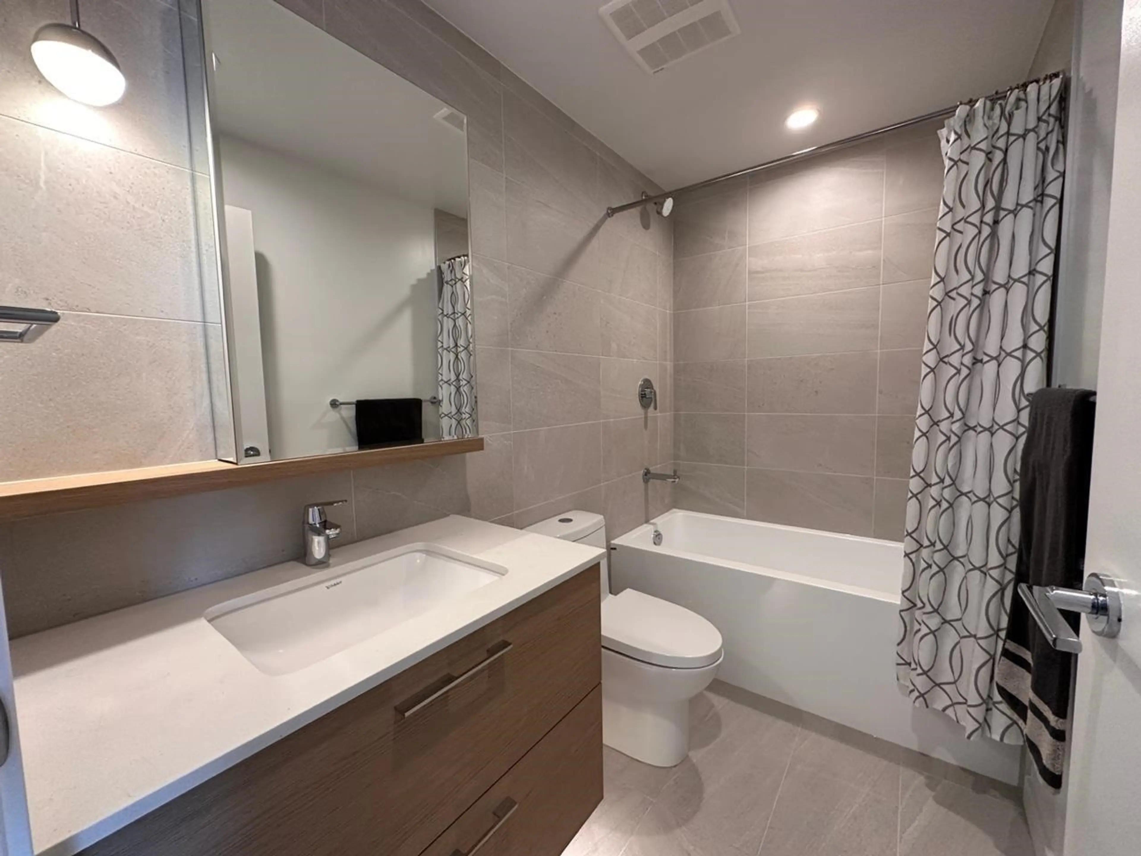 Property at #2407 2181 MADISON AVENUE, Burnaby, BC