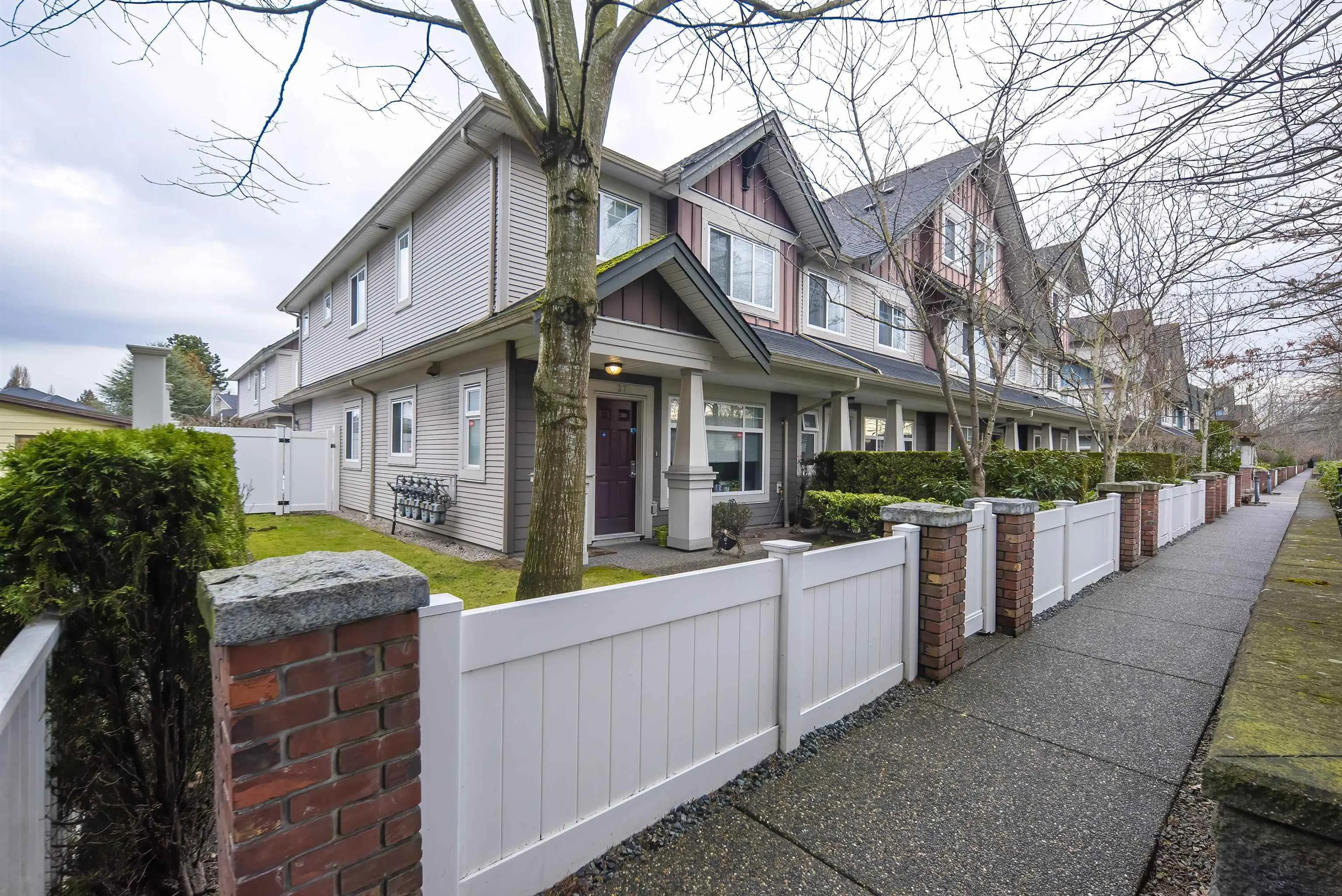 Property at #37 11393 STEVESTON HIGHWAY, Richmond, BC