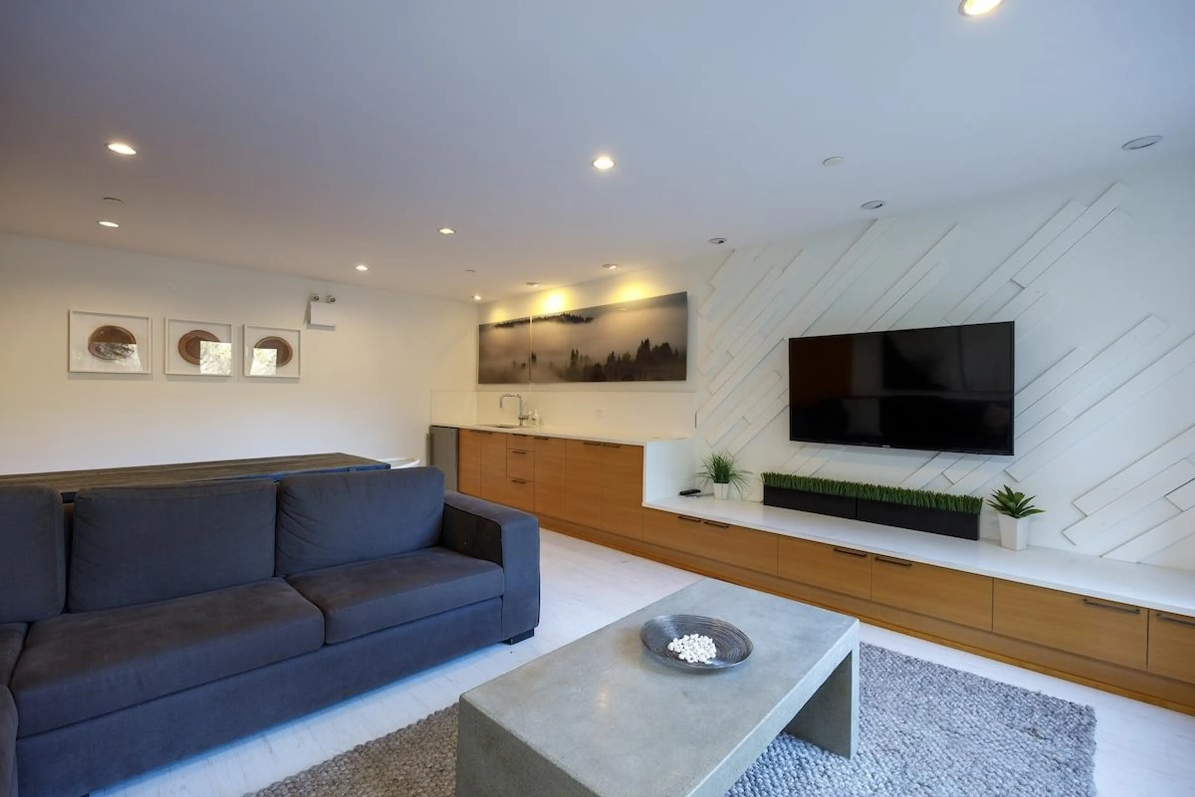 Property at #211 1621 HAMILTON AVENUE, North Vancouver, BC