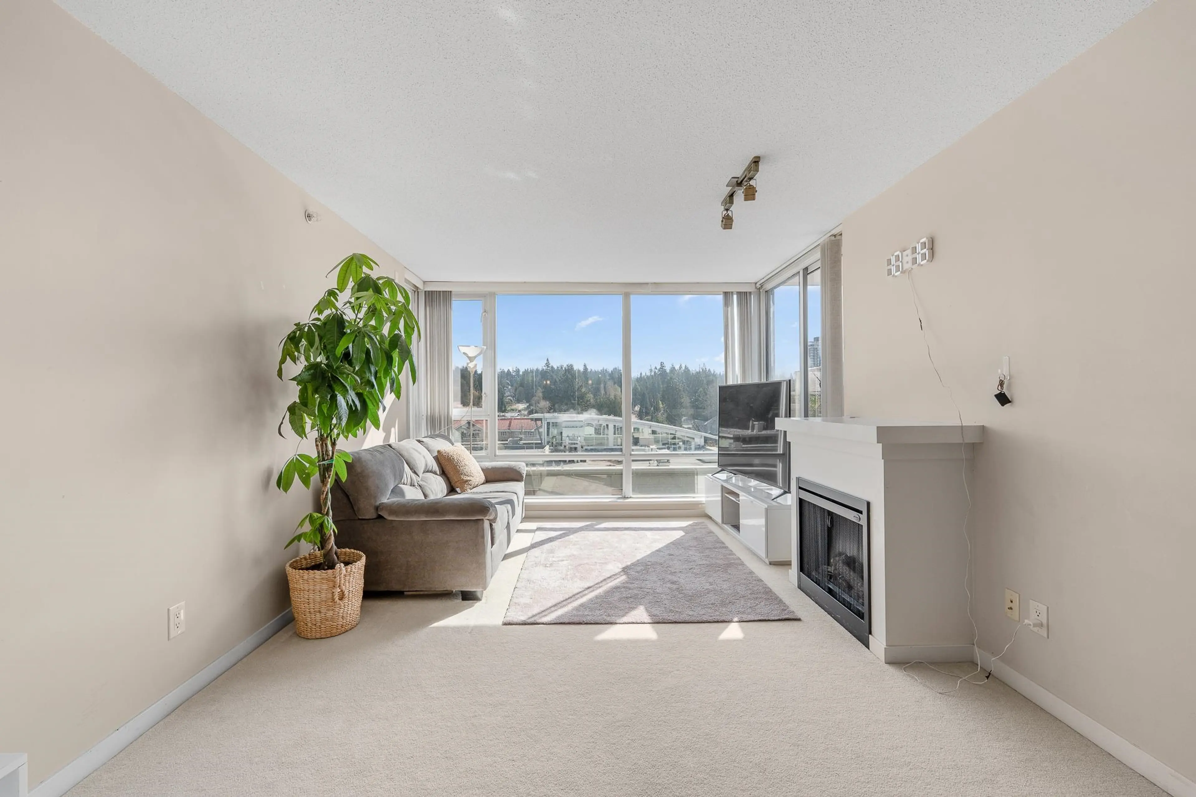 Property at #909 9888 CAMERON STREET, Burnaby, BC