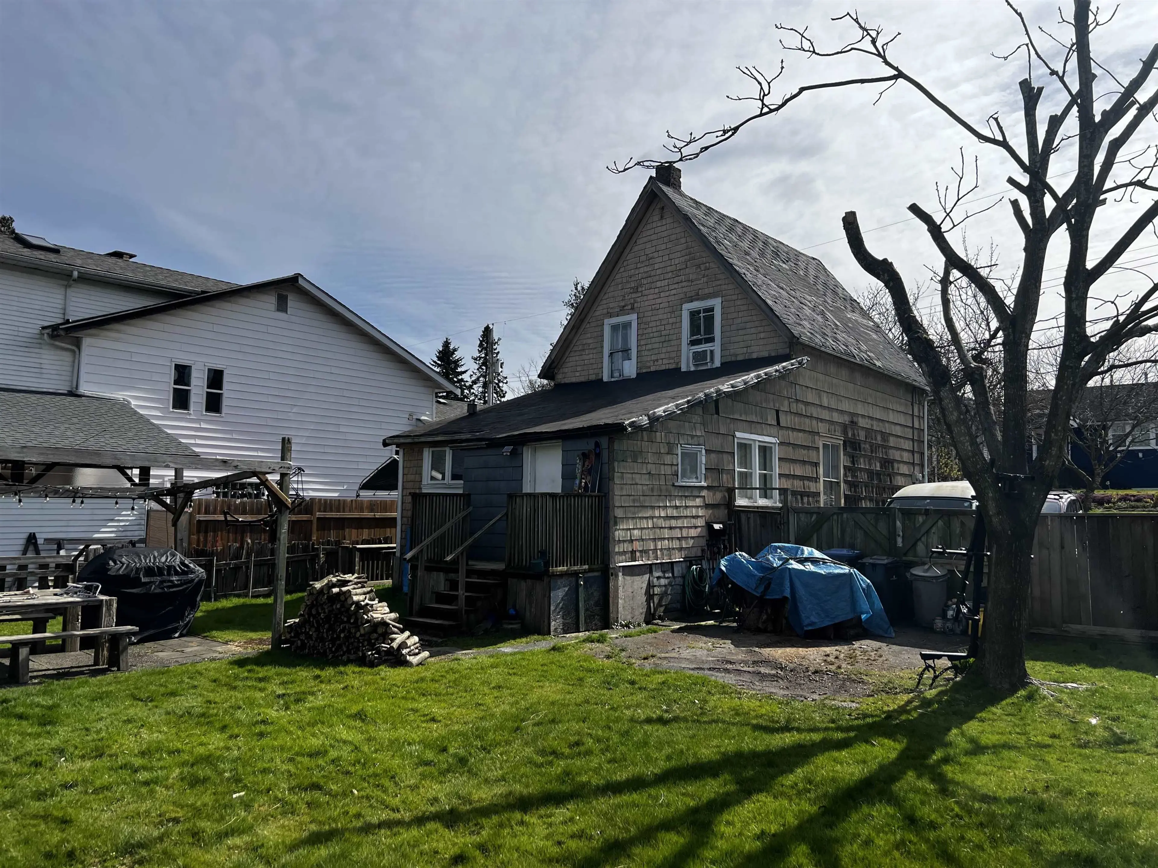 Property at 235 DURHAM STREET, New Westminster, BC