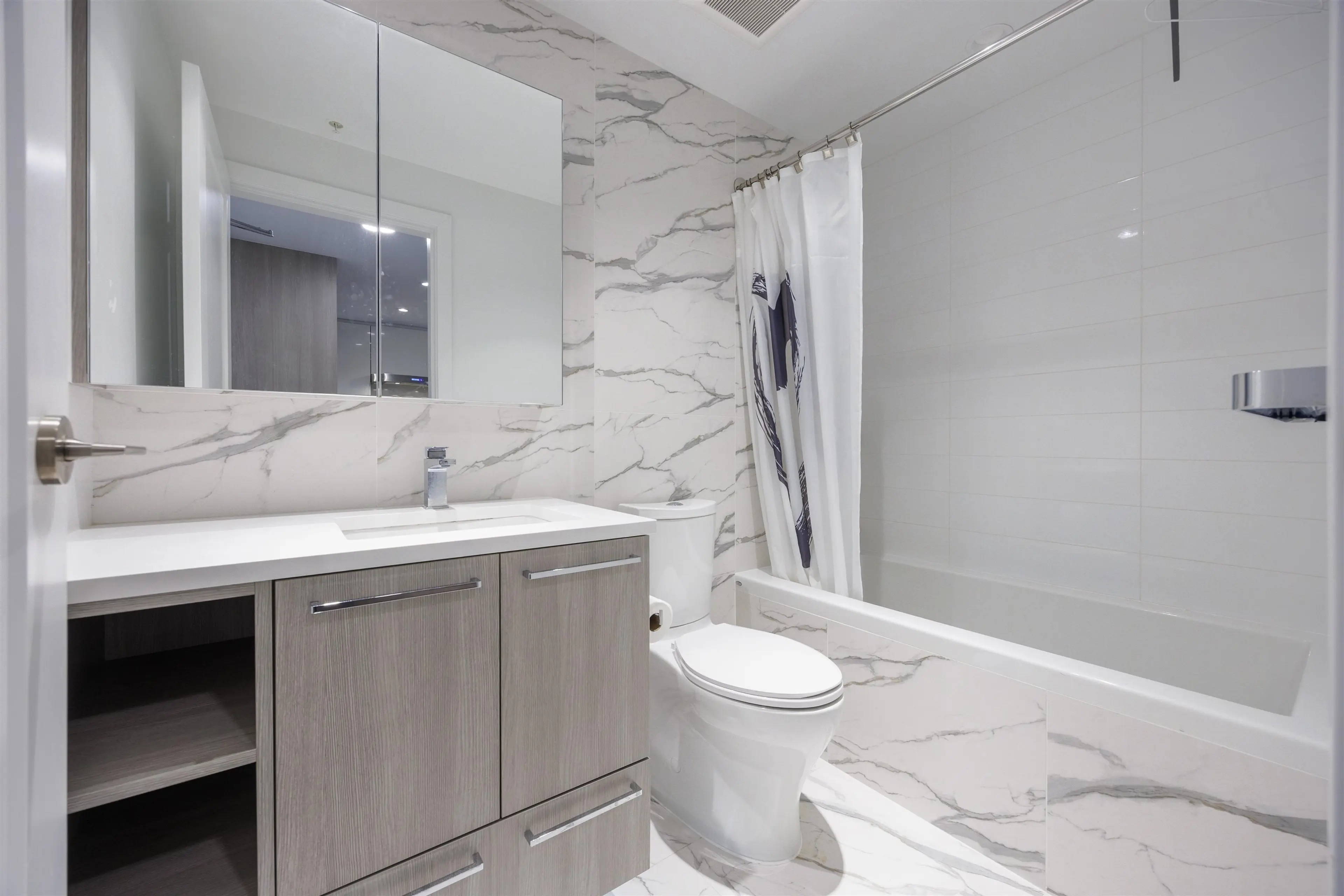 Property at #806 8155 CAPSTAN WAY, Richmond, BC