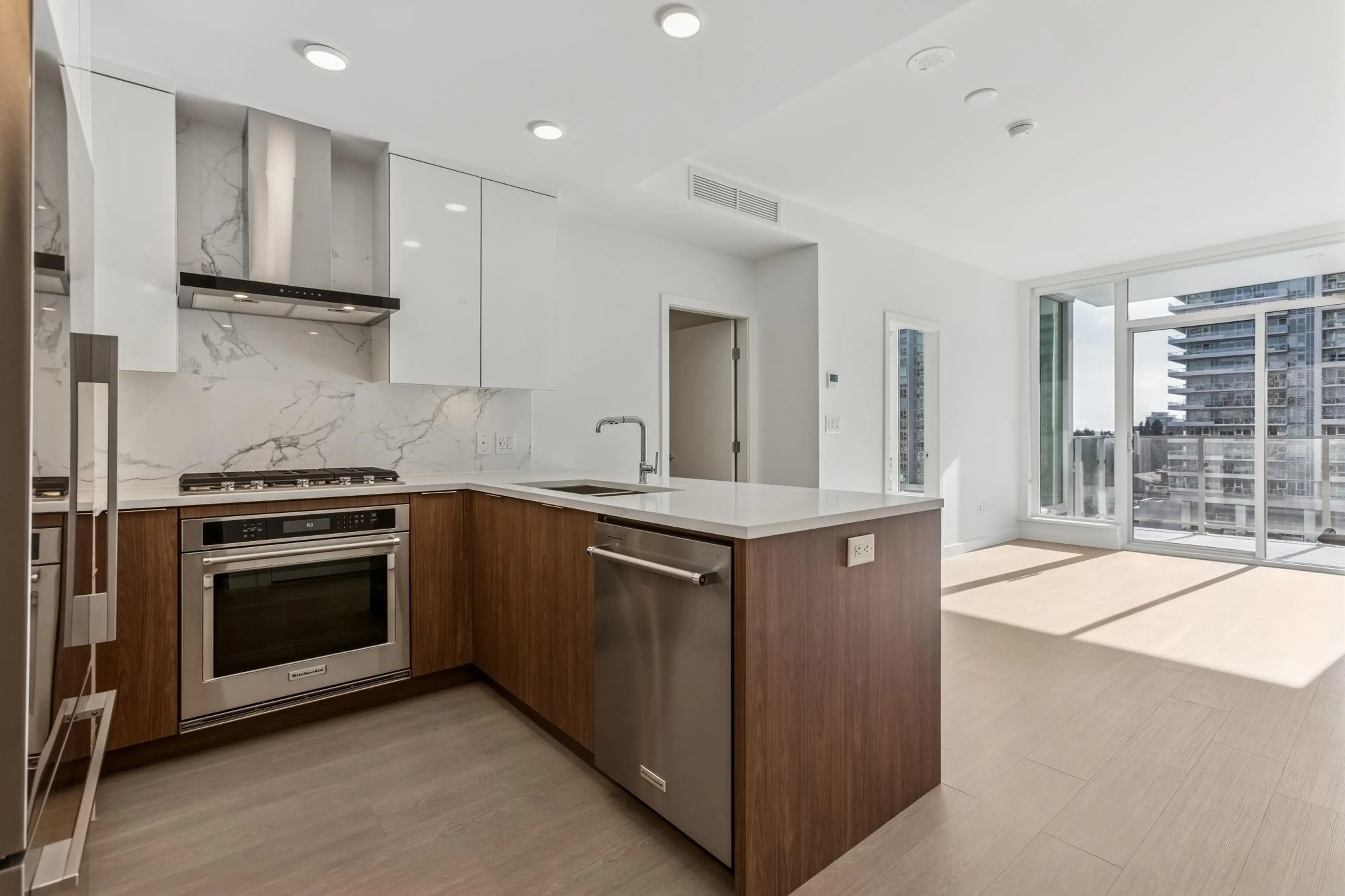 Property at #1307 699 WHITING WAY, Coquitlam, BC