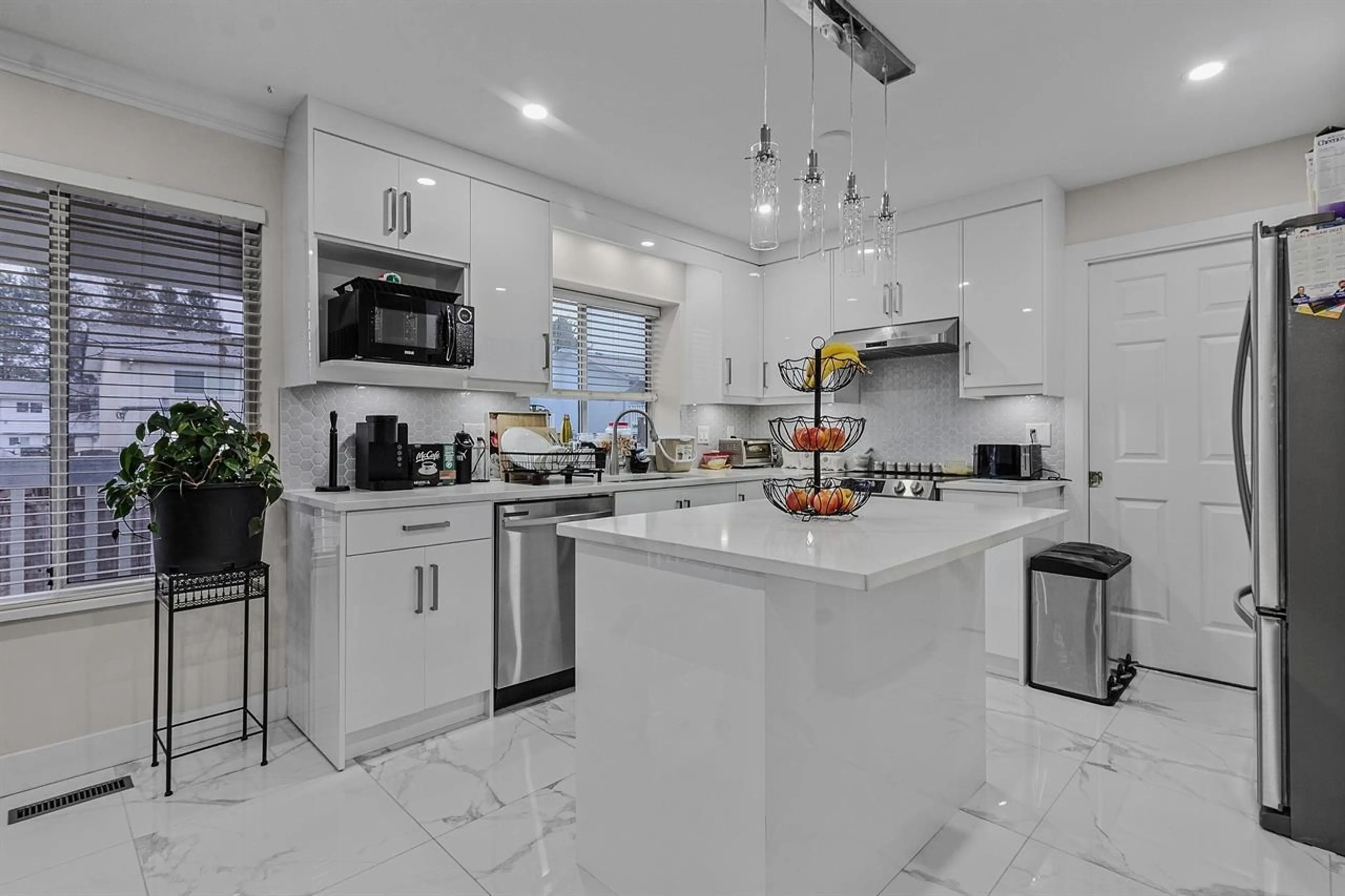 Property at 32144 ASHCROFT DRIVE, Abbotsford, BC