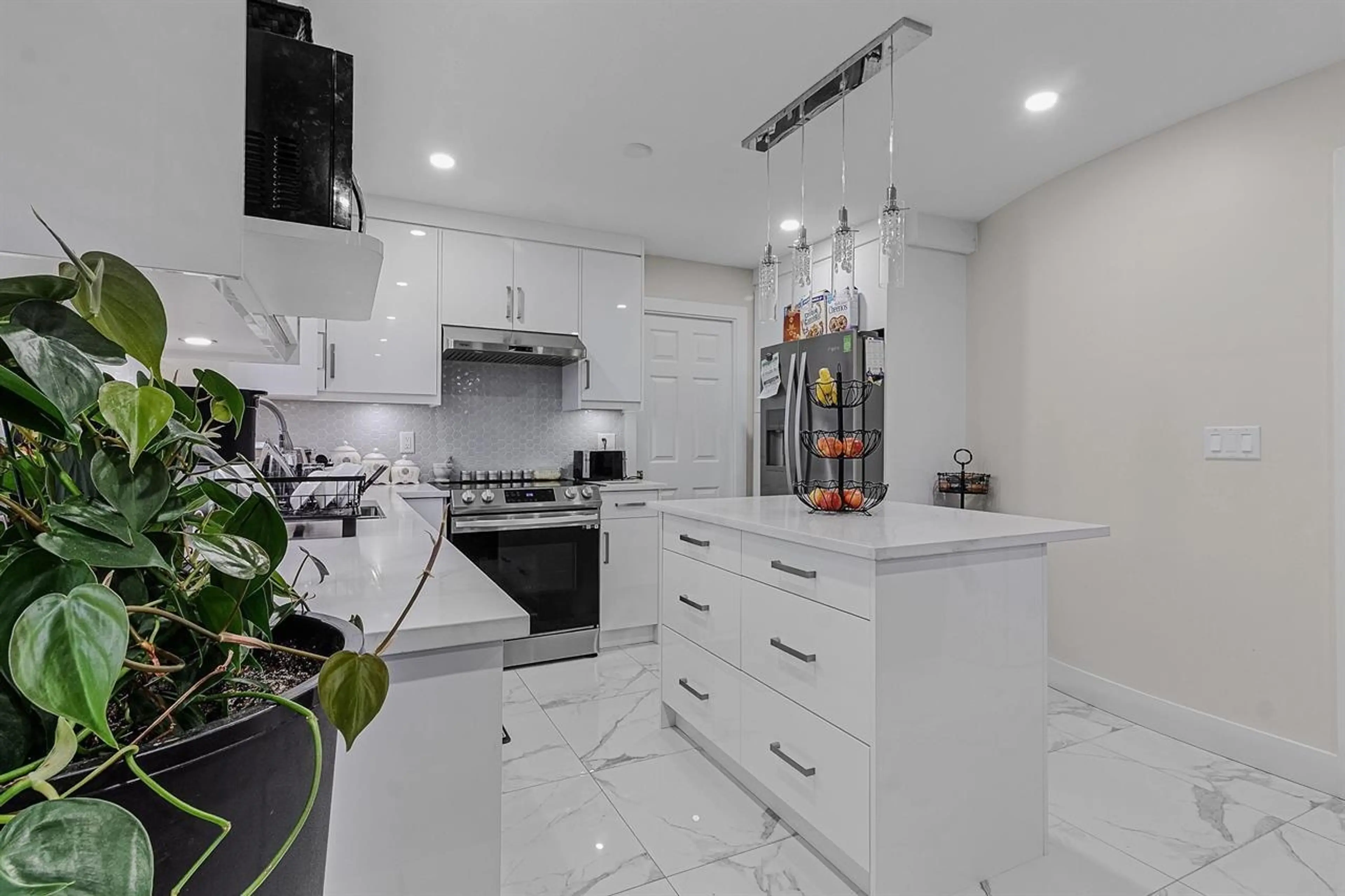 Property at 32144 ASHCROFT DRIVE, Abbotsford, BC