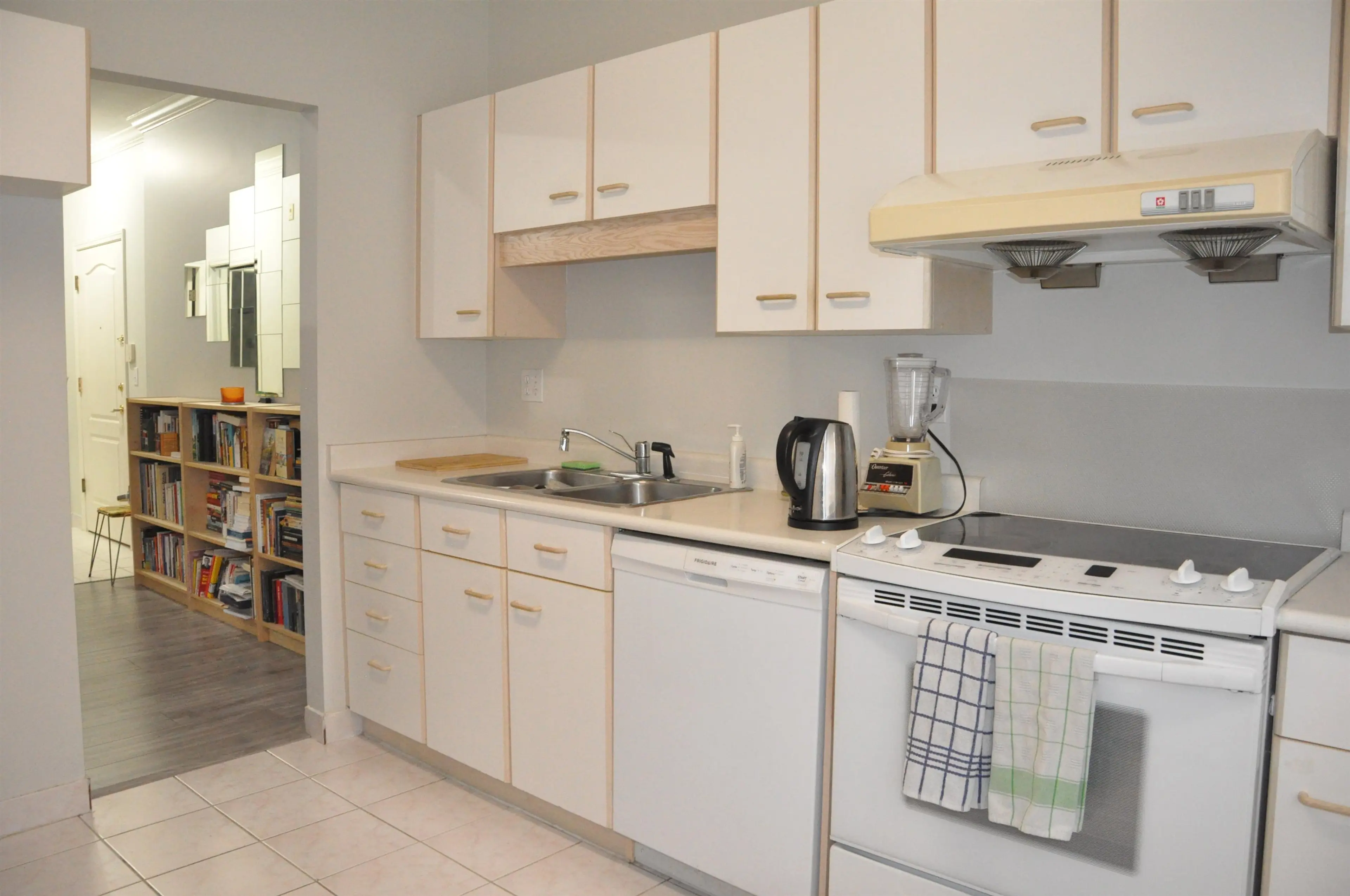 Property at #209 6688 BURLINGTON AVENUE, Burnaby, BC