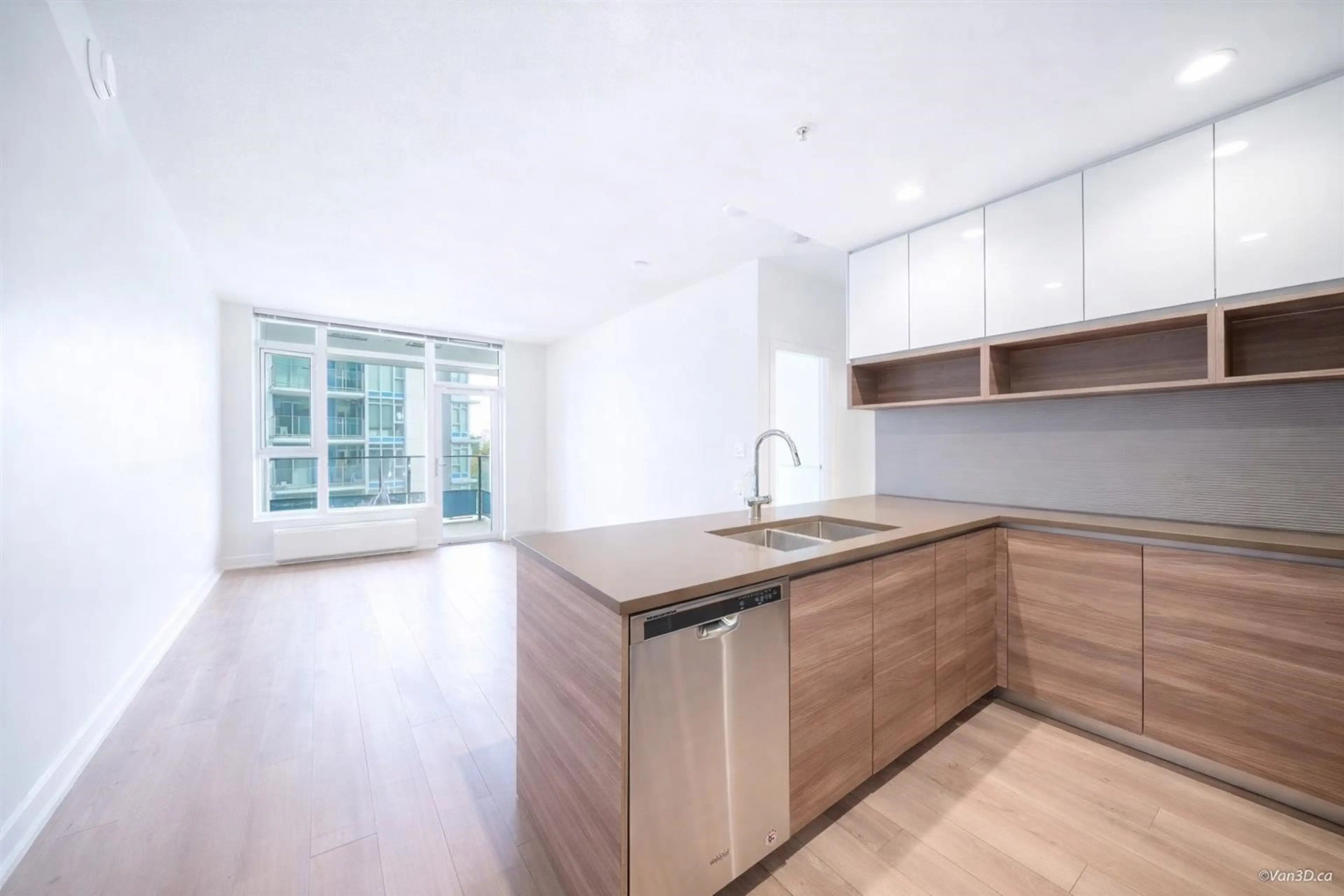 Property at #401 8850 UNIVERSITY CRESCENT, Burnaby, BC