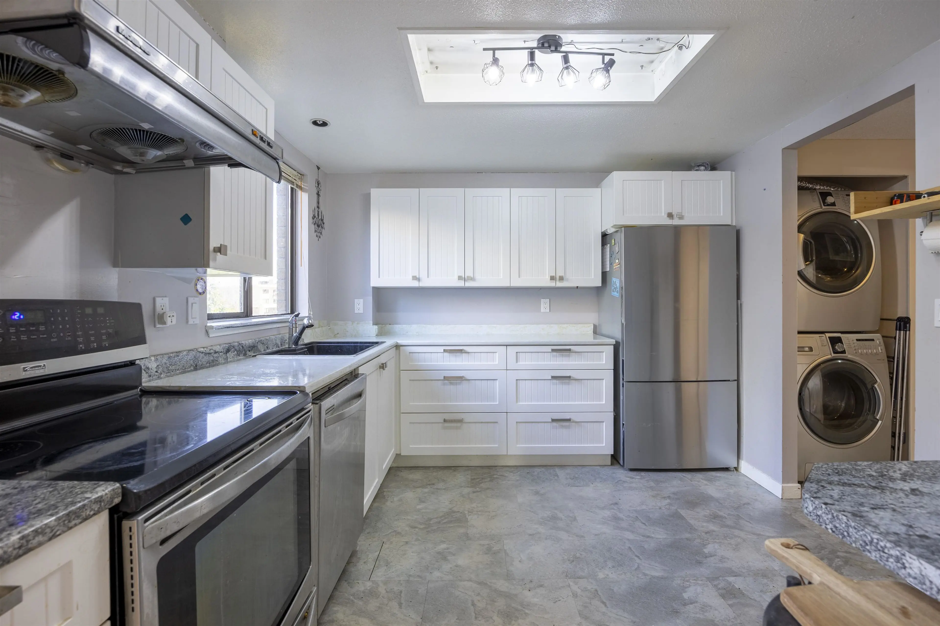 Property at #502 6282 KATHLEEN AVENUE, Burnaby, BC