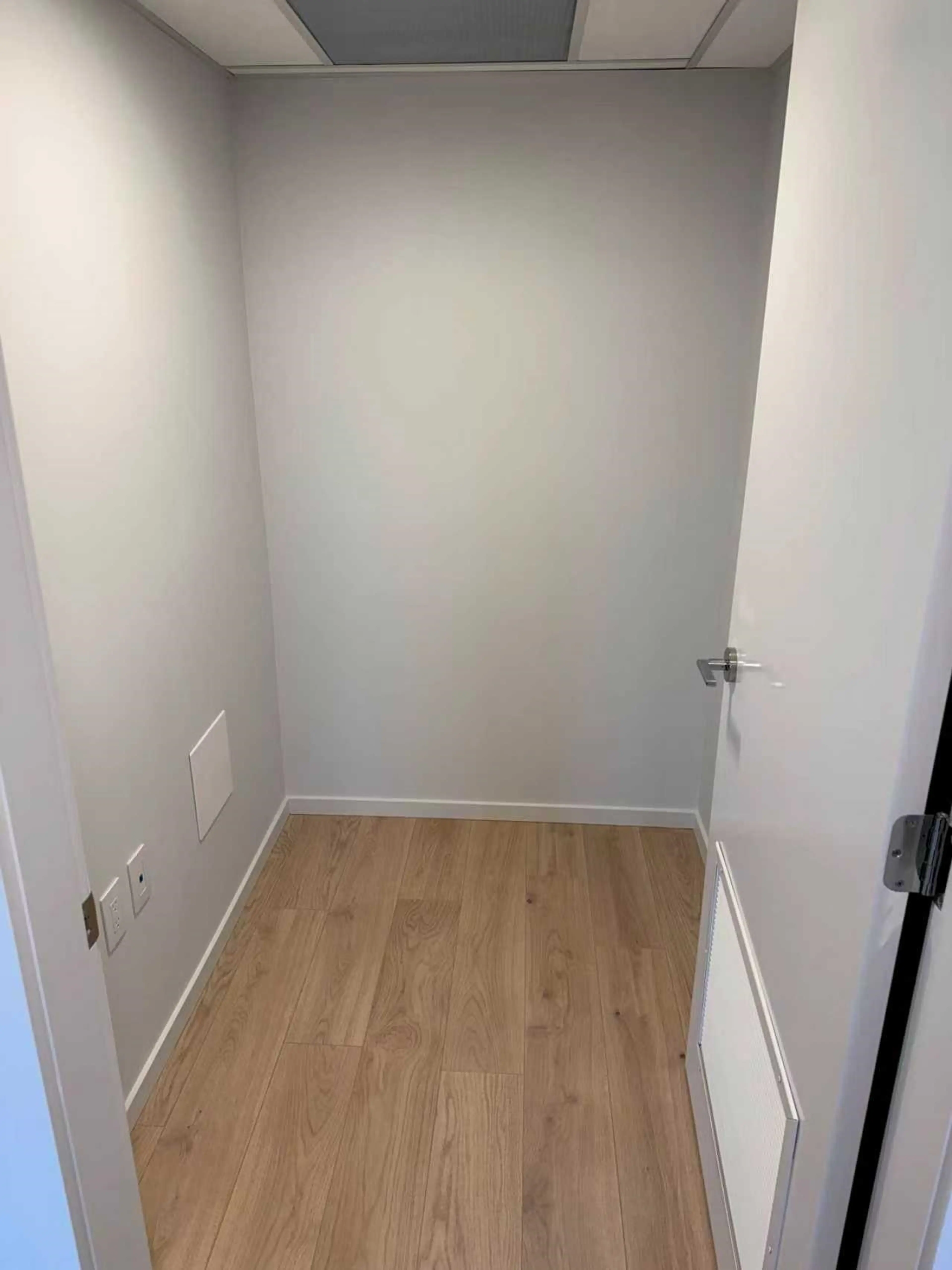 Property at #512 2729 KINGSWAY, Vancouver, BC