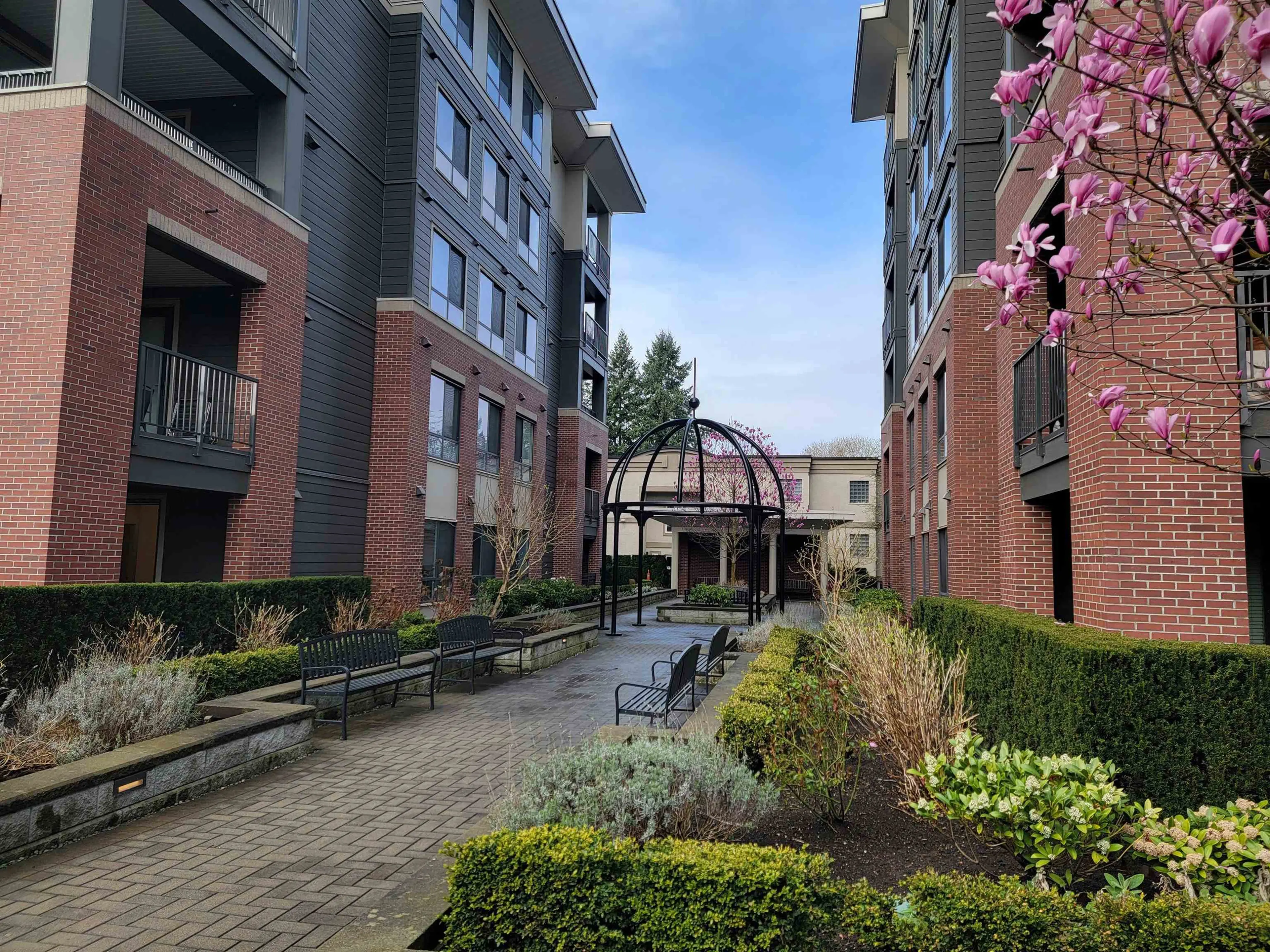 Property at #102 33540 MAYFAIR AVENUE, Abbotsford, BC