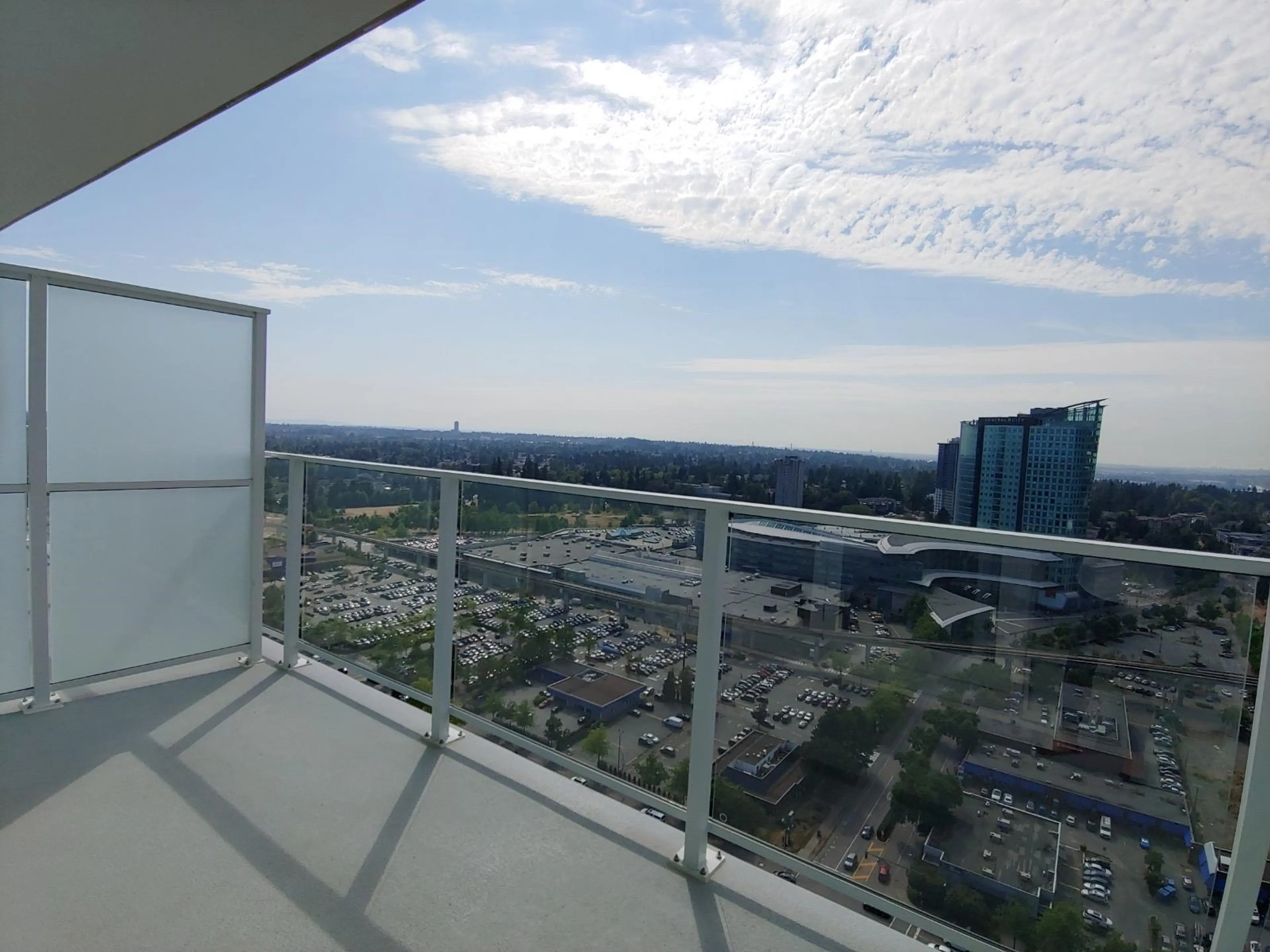 Property at #3009 13685 102 AVENUE, Surrey, BC