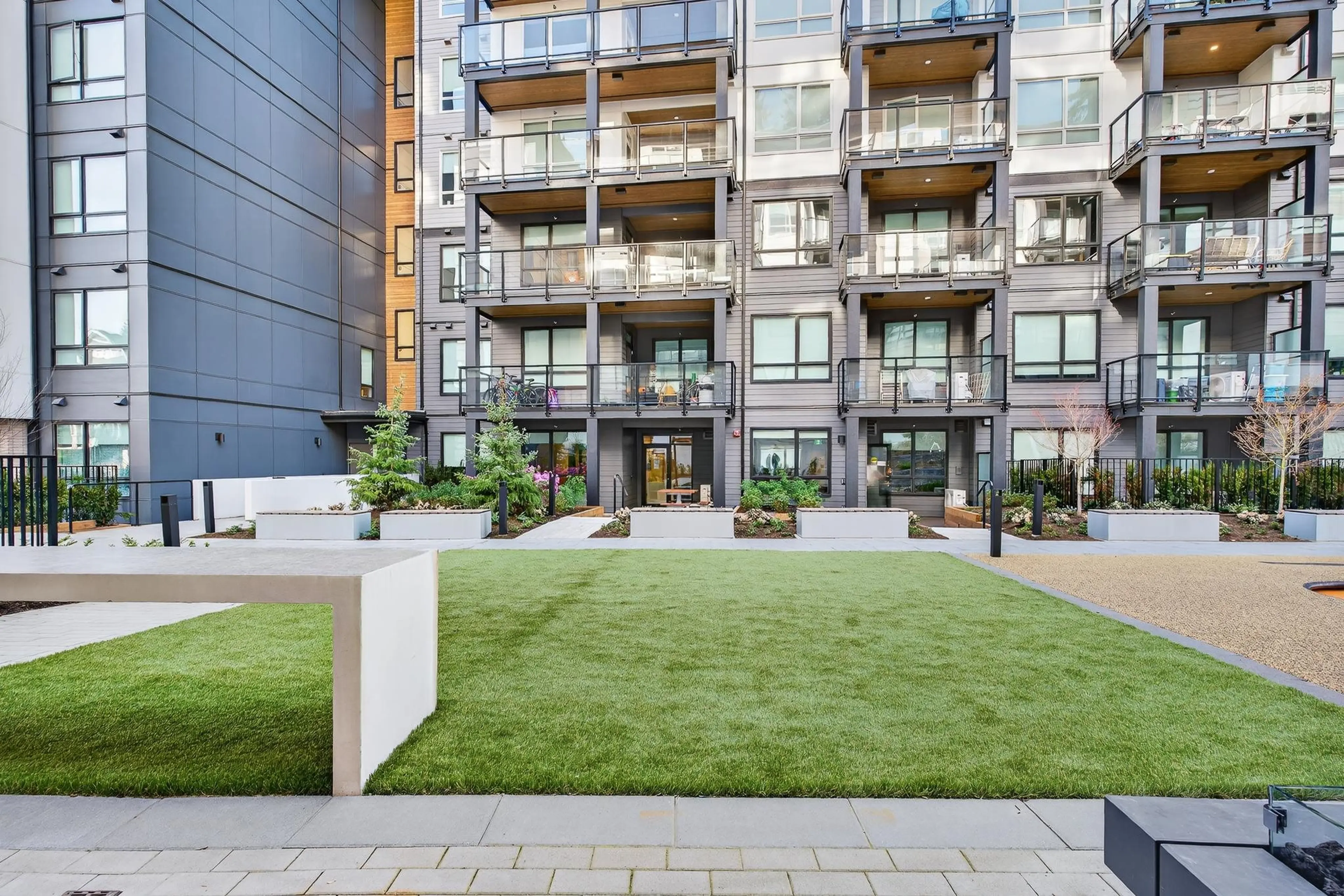 Property at #403 625 COTTONWOOD AVENUE, Coquitlam, BC