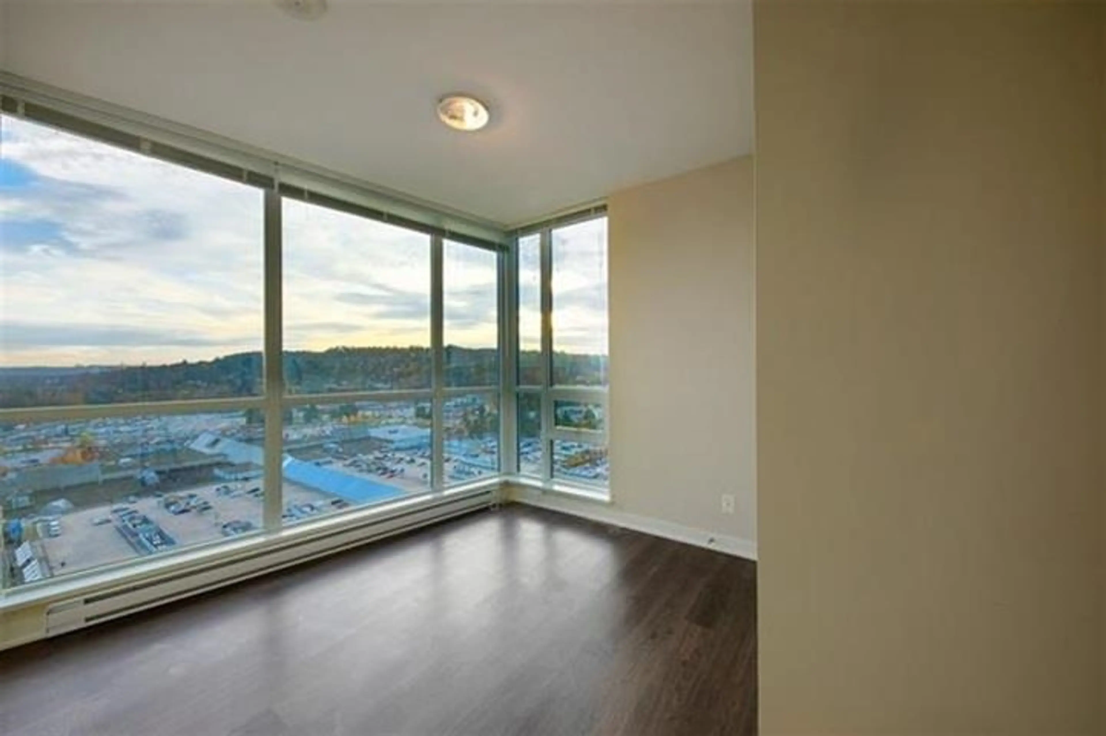 Property at #2607 2975 ATLANTIC AVENUE, Coquitlam, BC