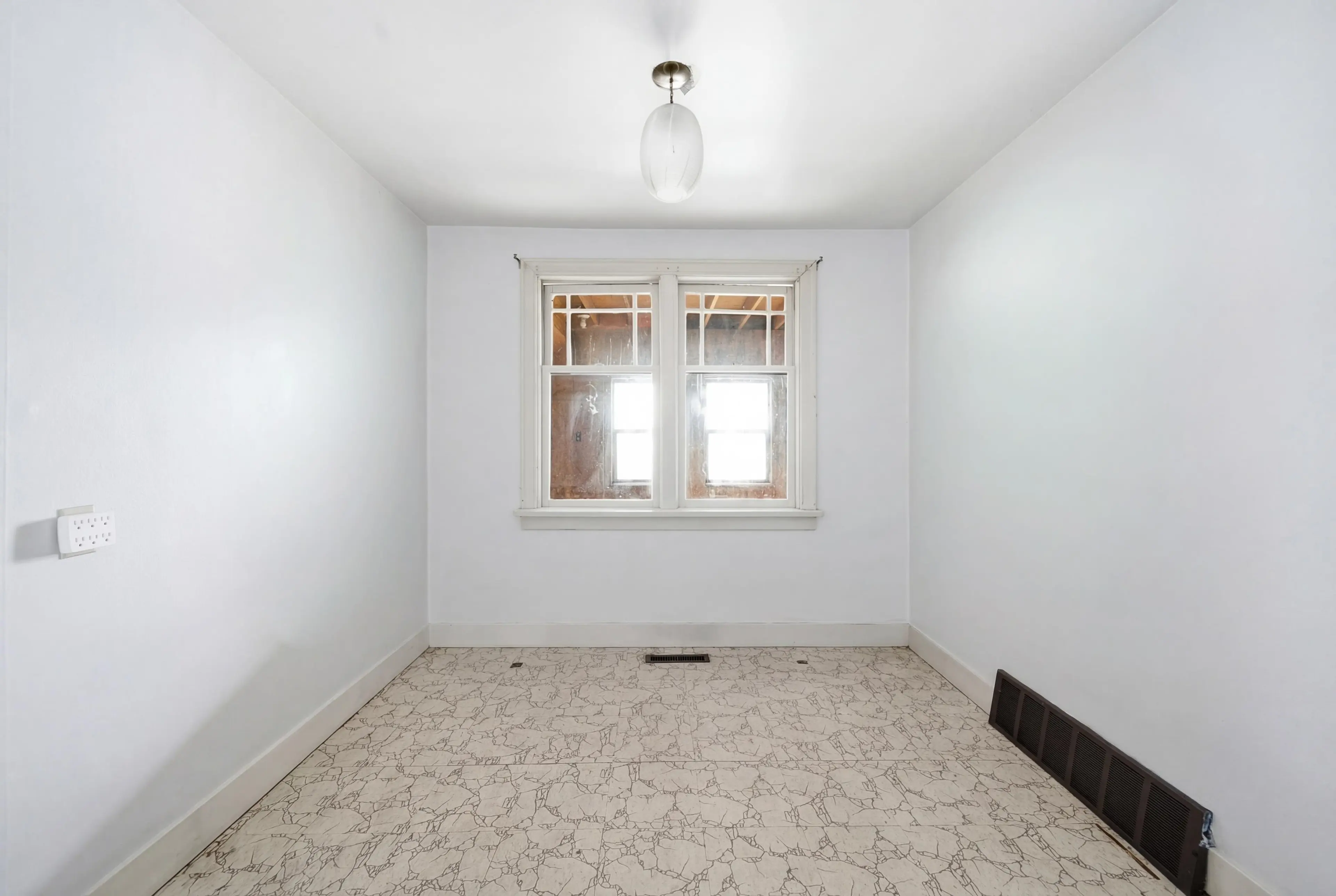 Property at 220 DEVOY STREET, New Westminster, BC