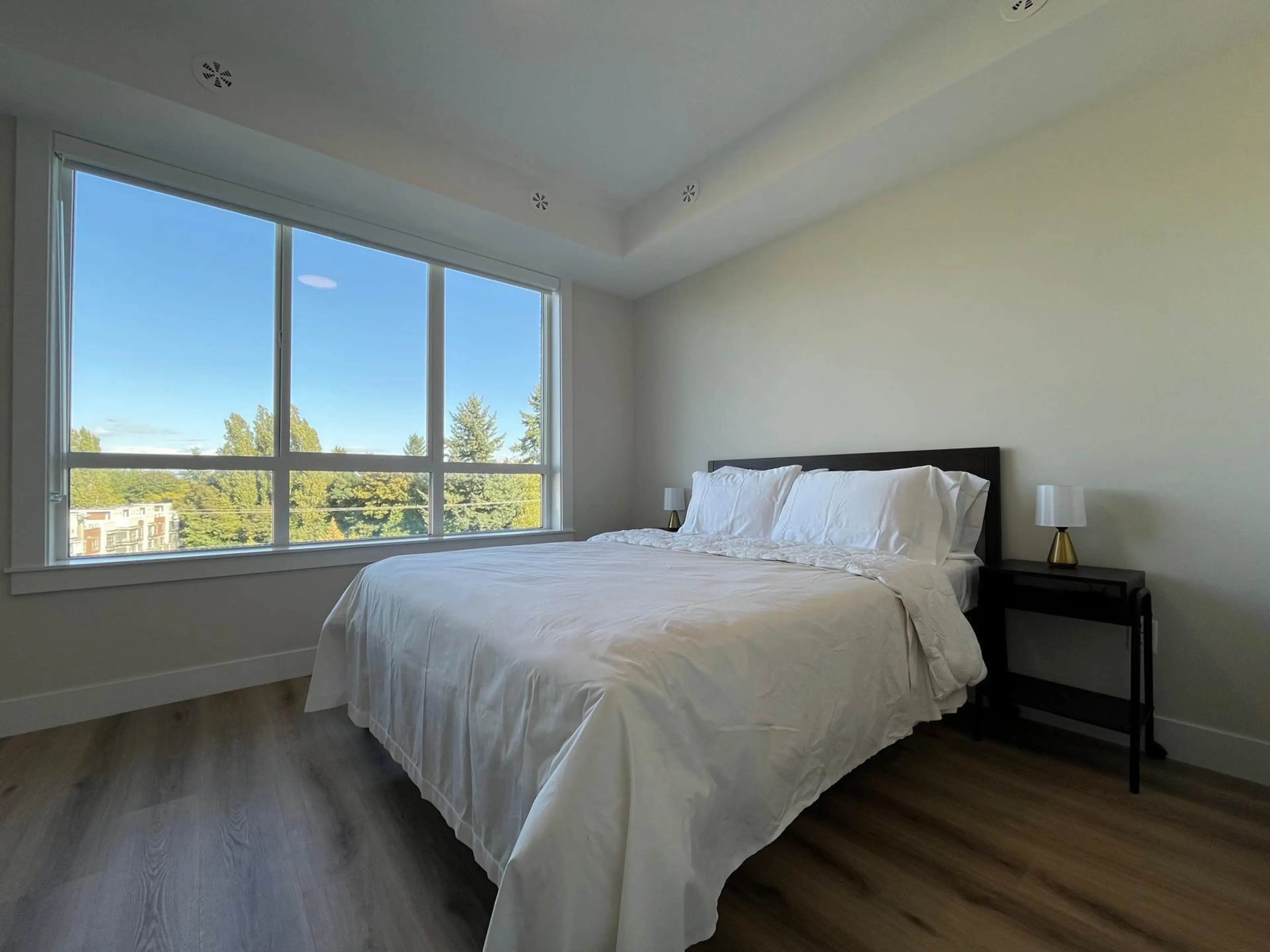 Property at #405 6285 KING GEORGE BOULEVARD, Surrey, BC