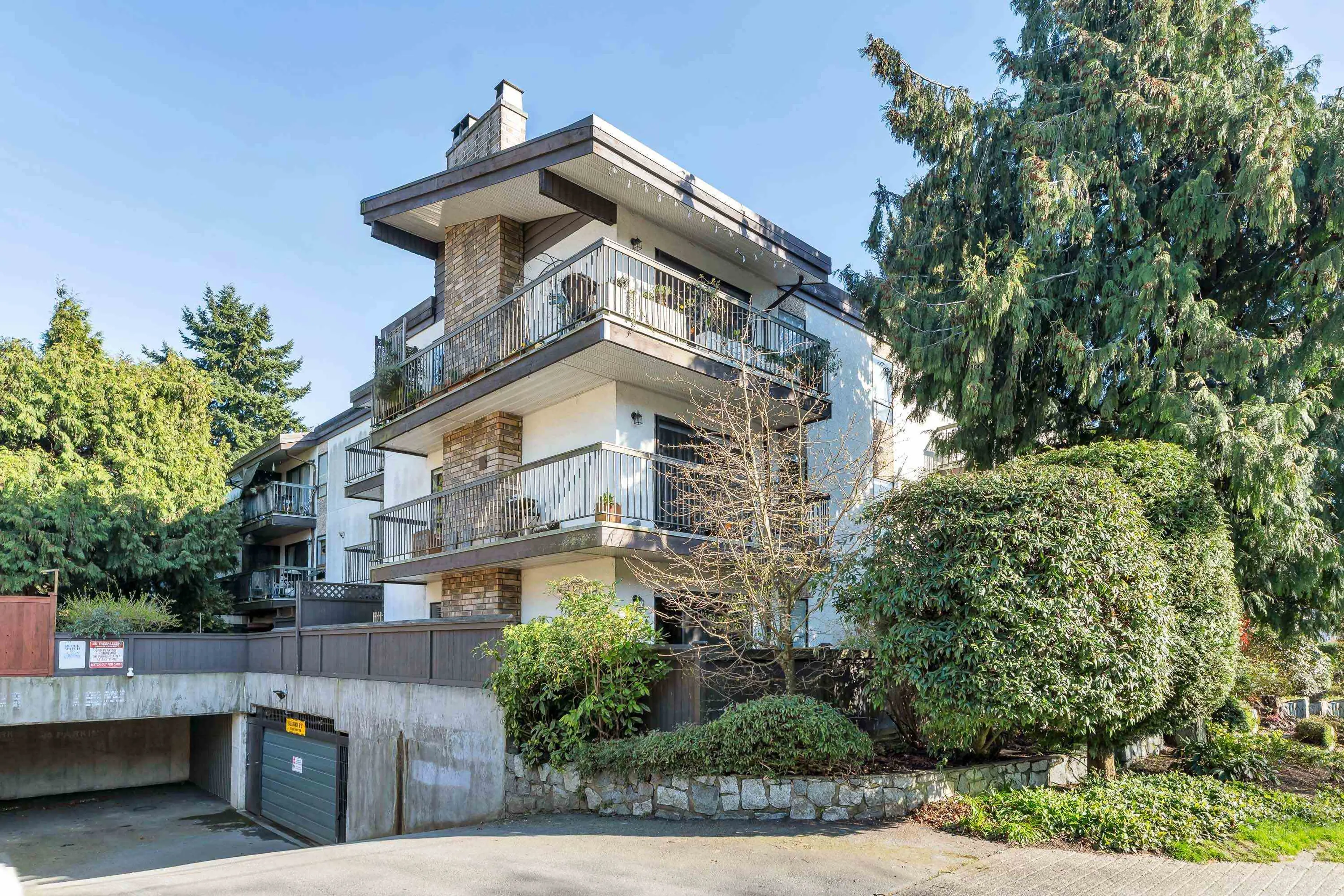 Property at #204 1515 E 5TH AVENUE, Vancouver, BC