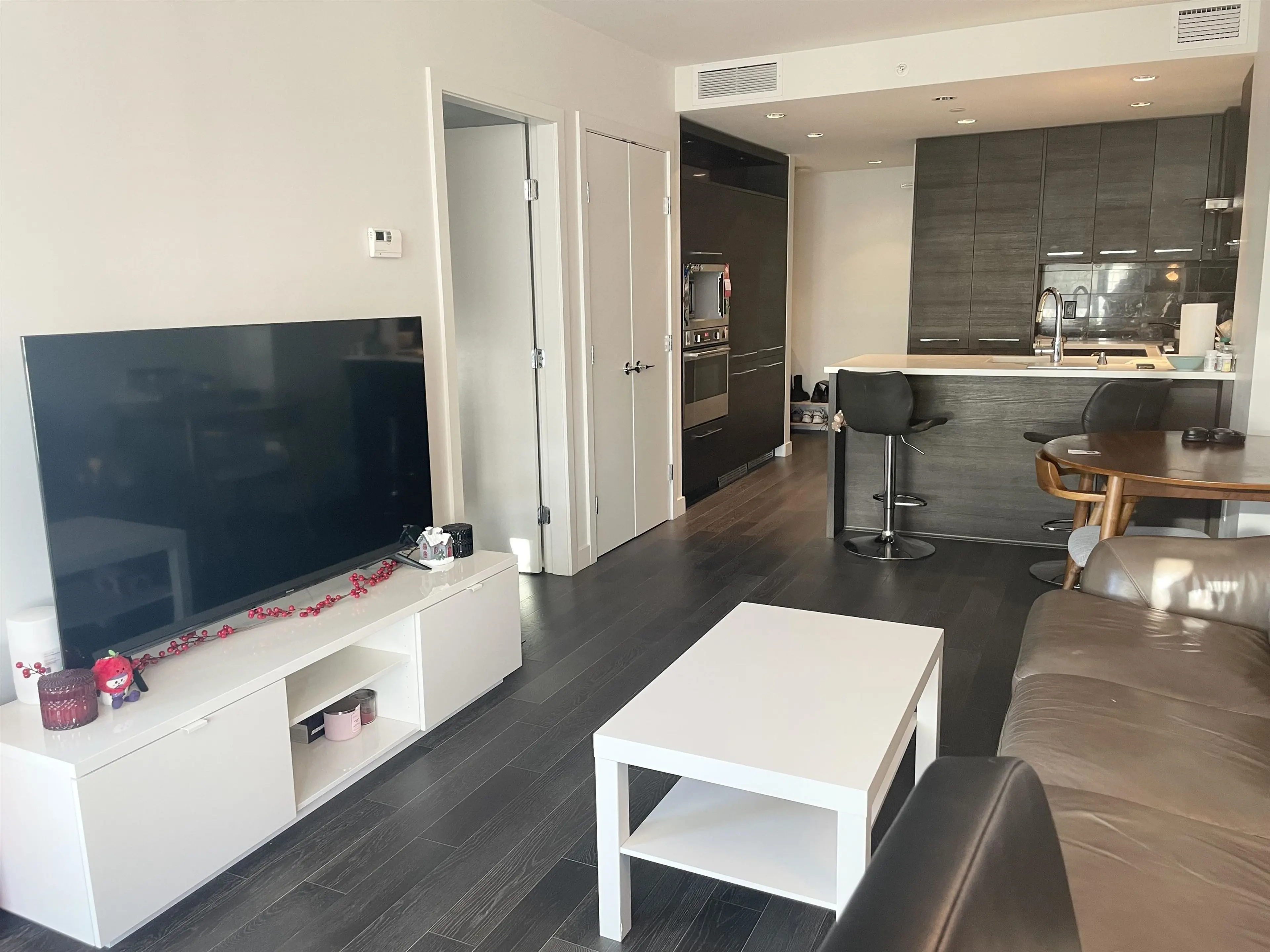 Property at #611 7488 LANSDOWNE ROAD, Richmond, BC