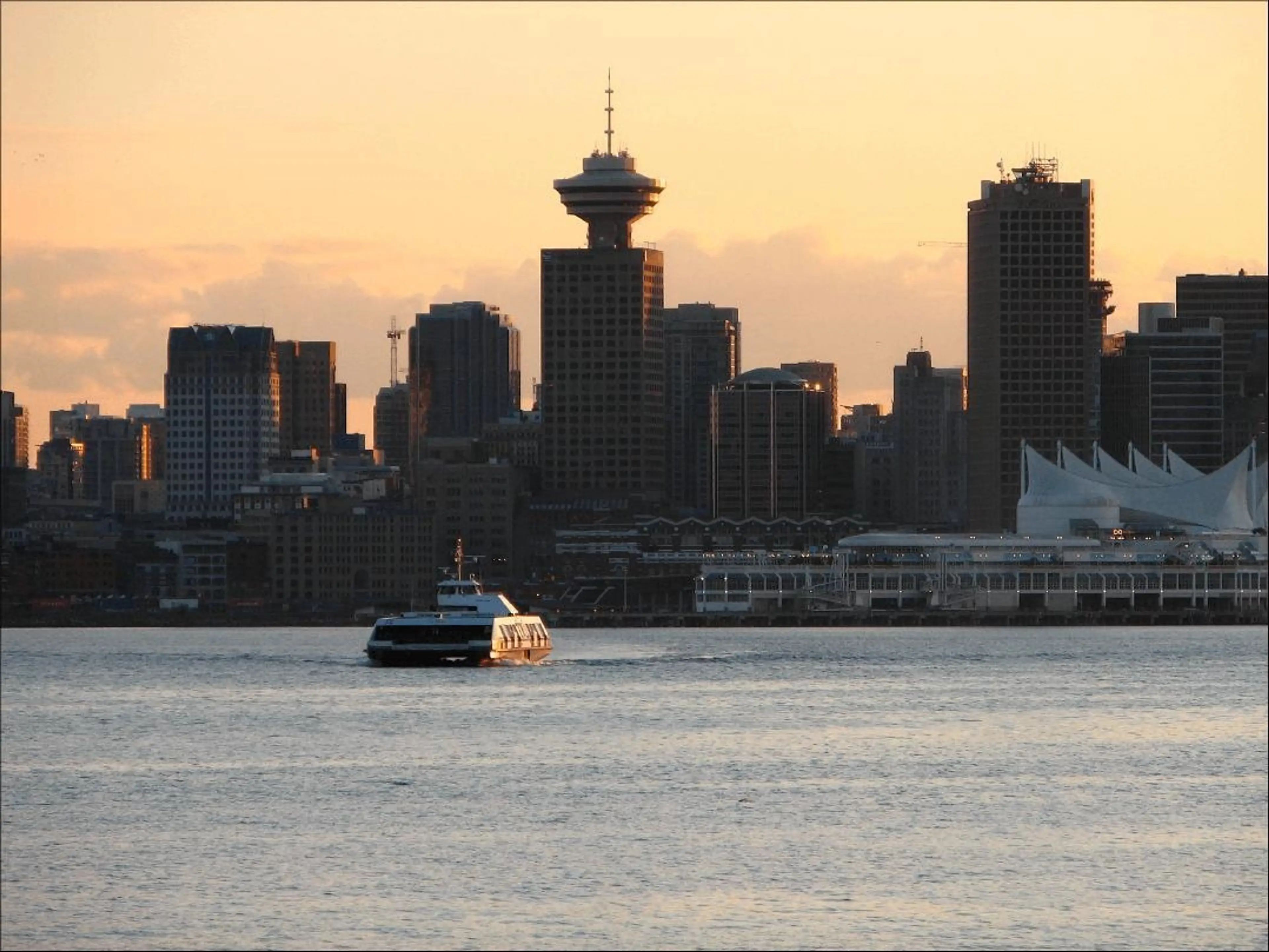 Property at #103A 103B-433 E 3RD STREET, North Vancouver, BC