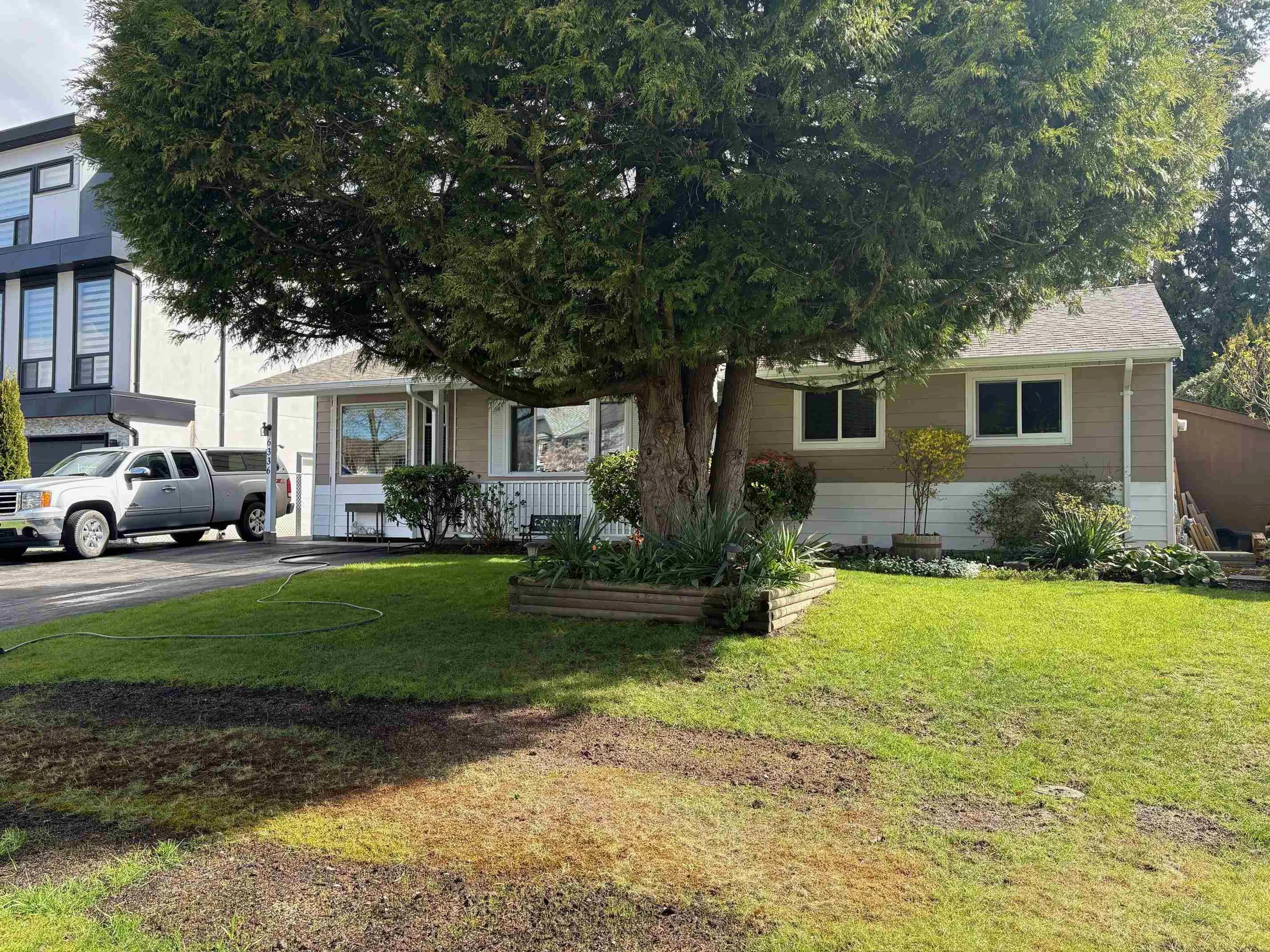 Property at 6336 CHARBRAY PLACE, Surrey, BC