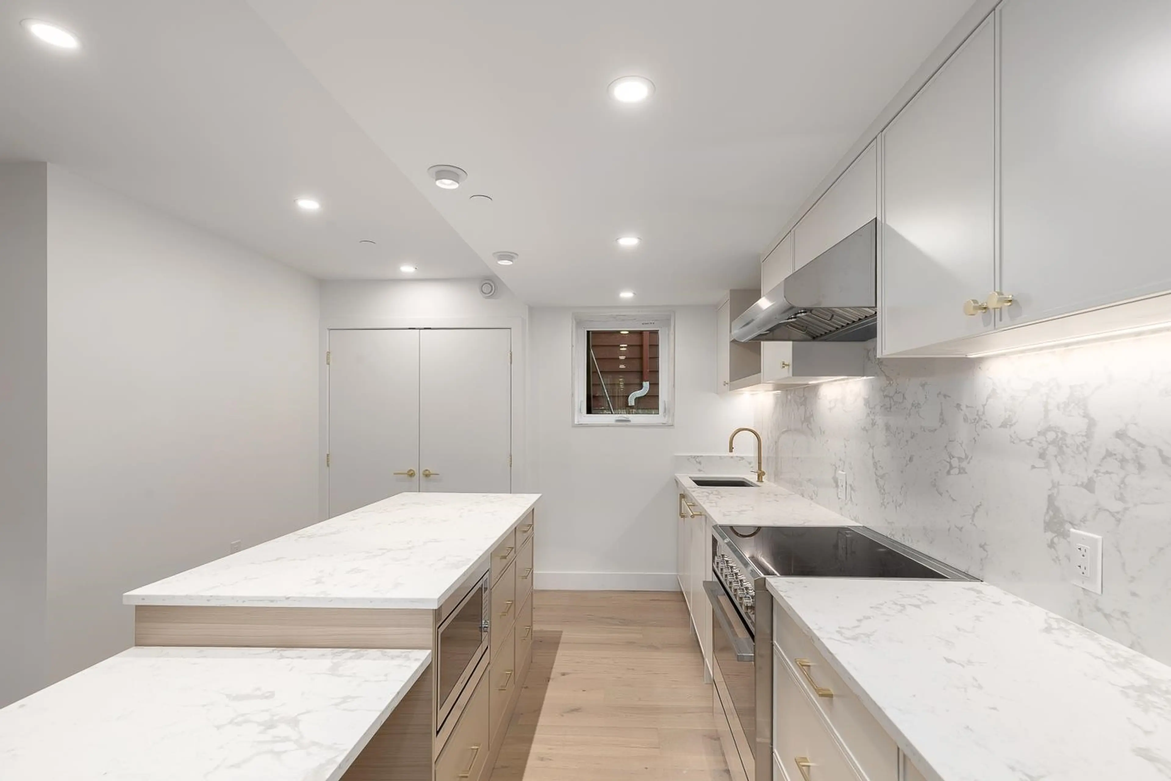 Property at 460 E 17TH AVENUE, Vancouver, BC