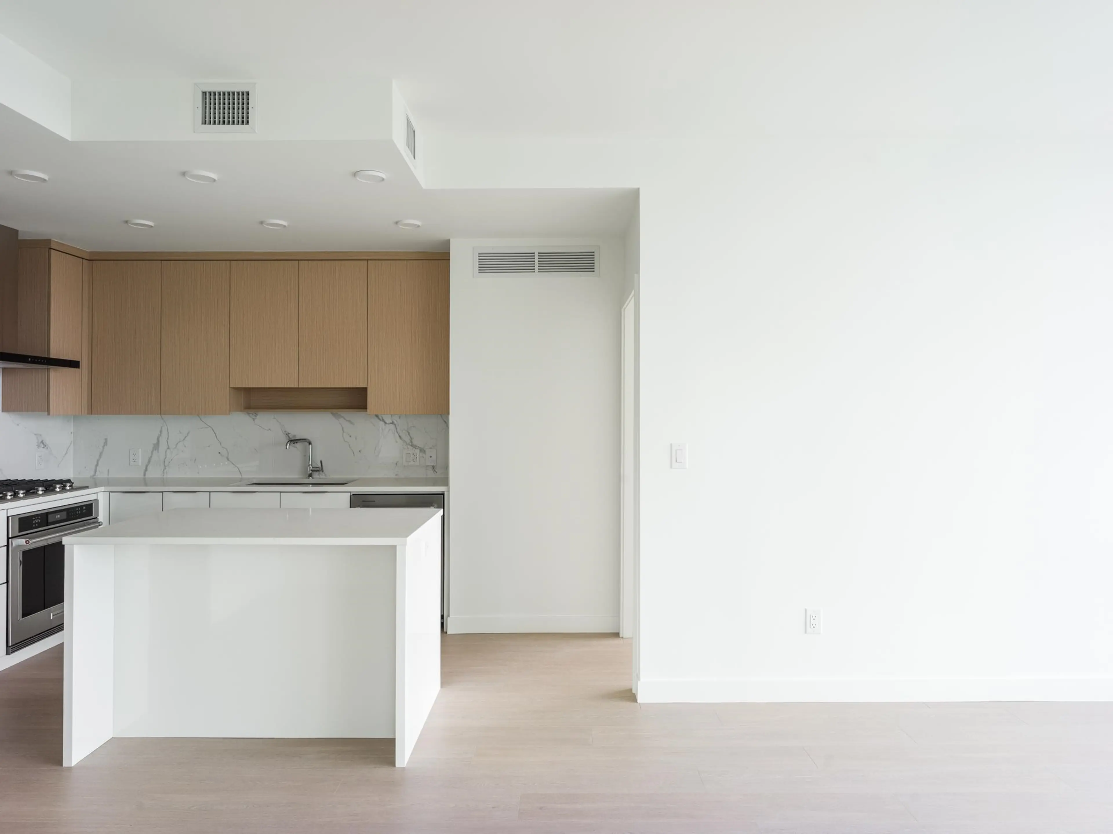 Property at #2401 699 WHITING WAY, Coquitlam, BC