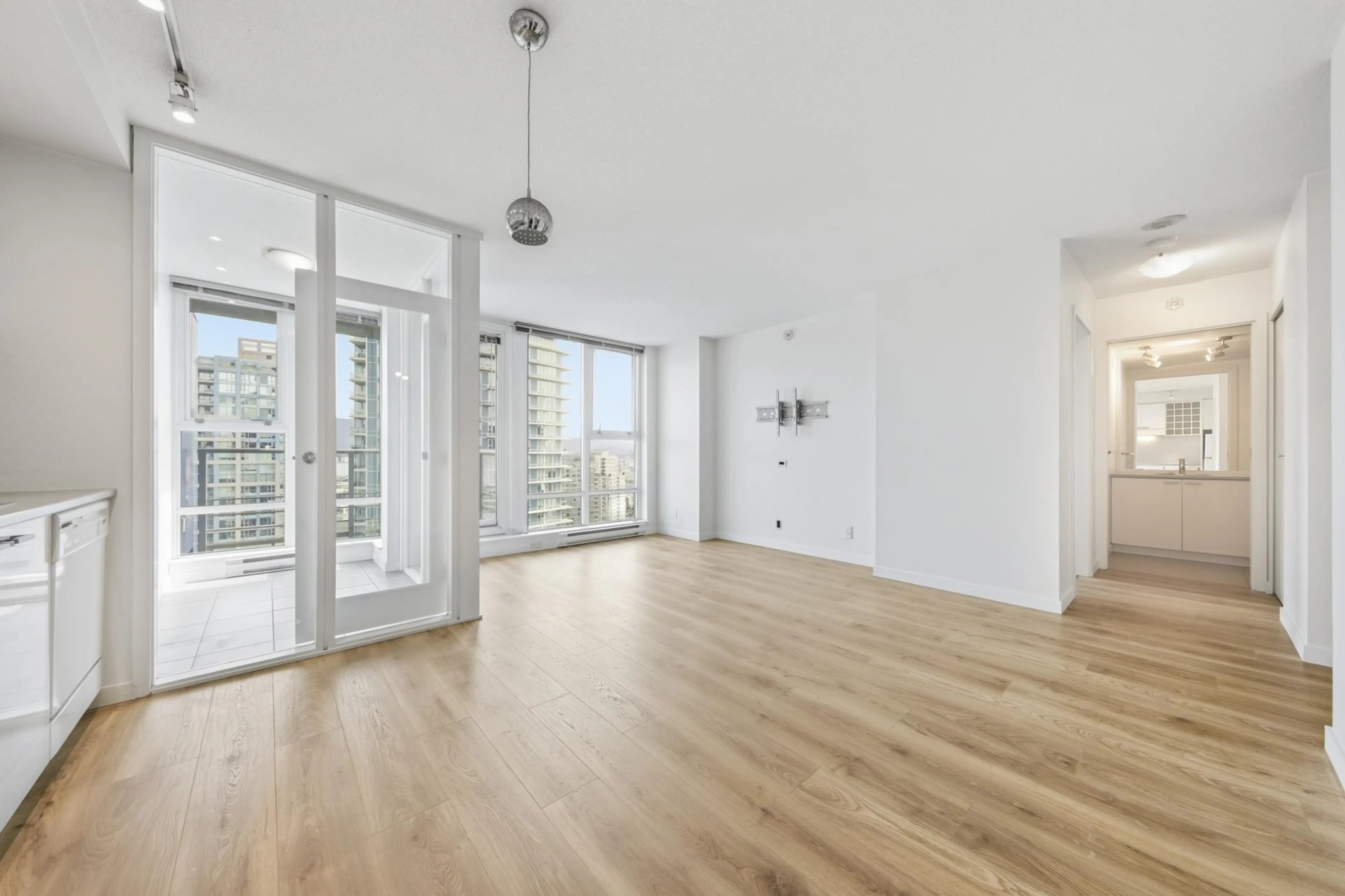 Property at #2607 602 CITADEL PARADE, Vancouver, BC