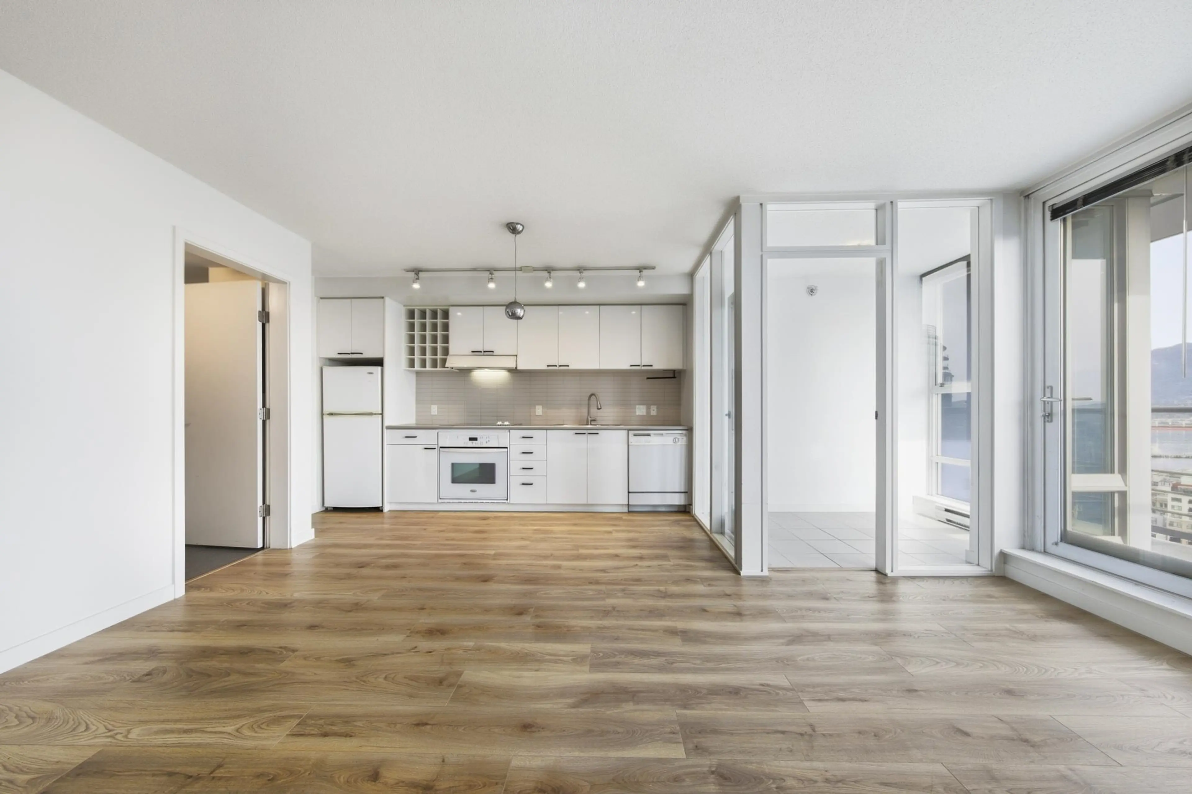 Property at #2607 602 CITADEL PARADE, Vancouver, BC