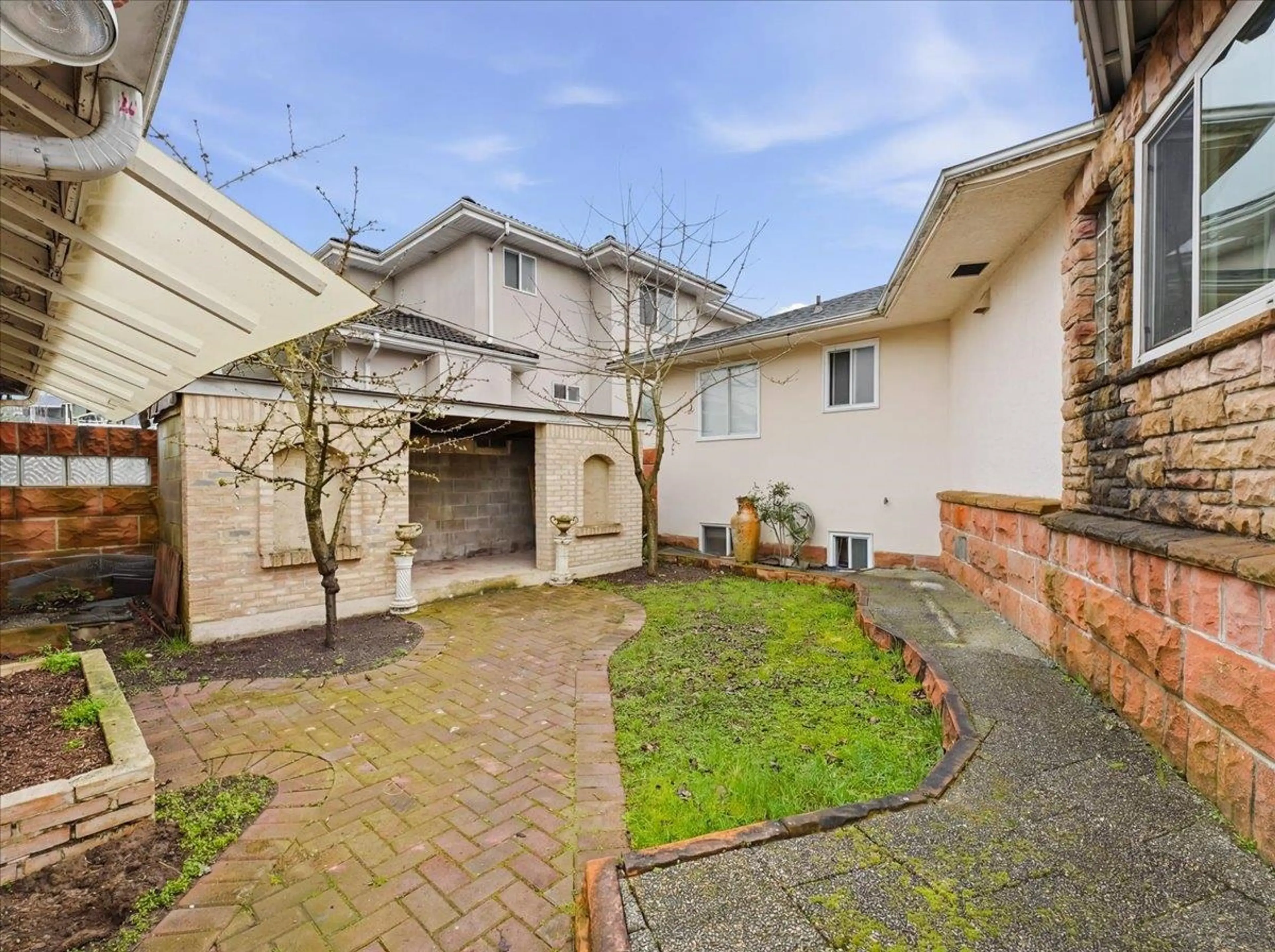 Property at 4009 UNION STREET, Burnaby, BC