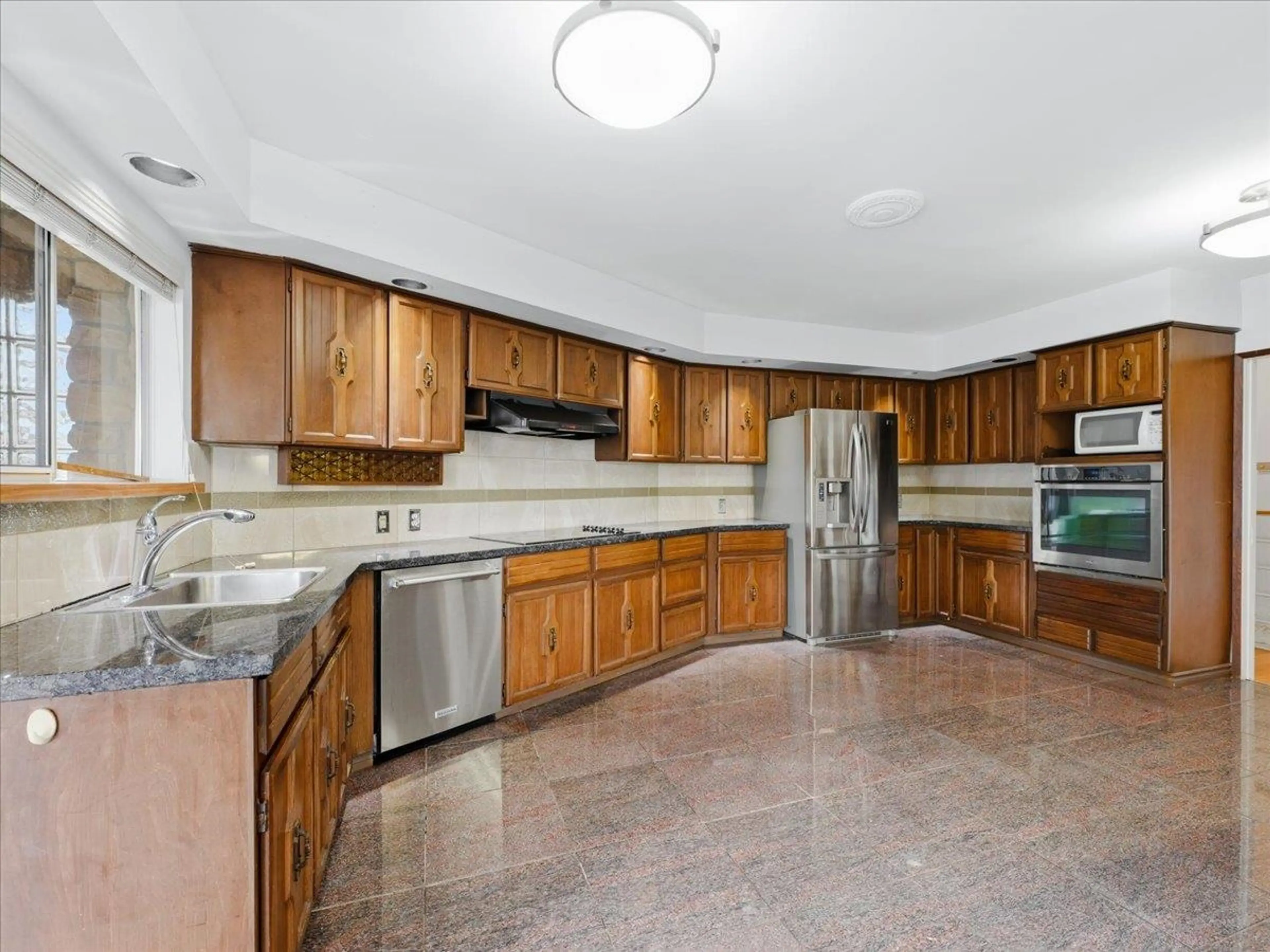 Property at 4009 UNION STREET, Burnaby, BC