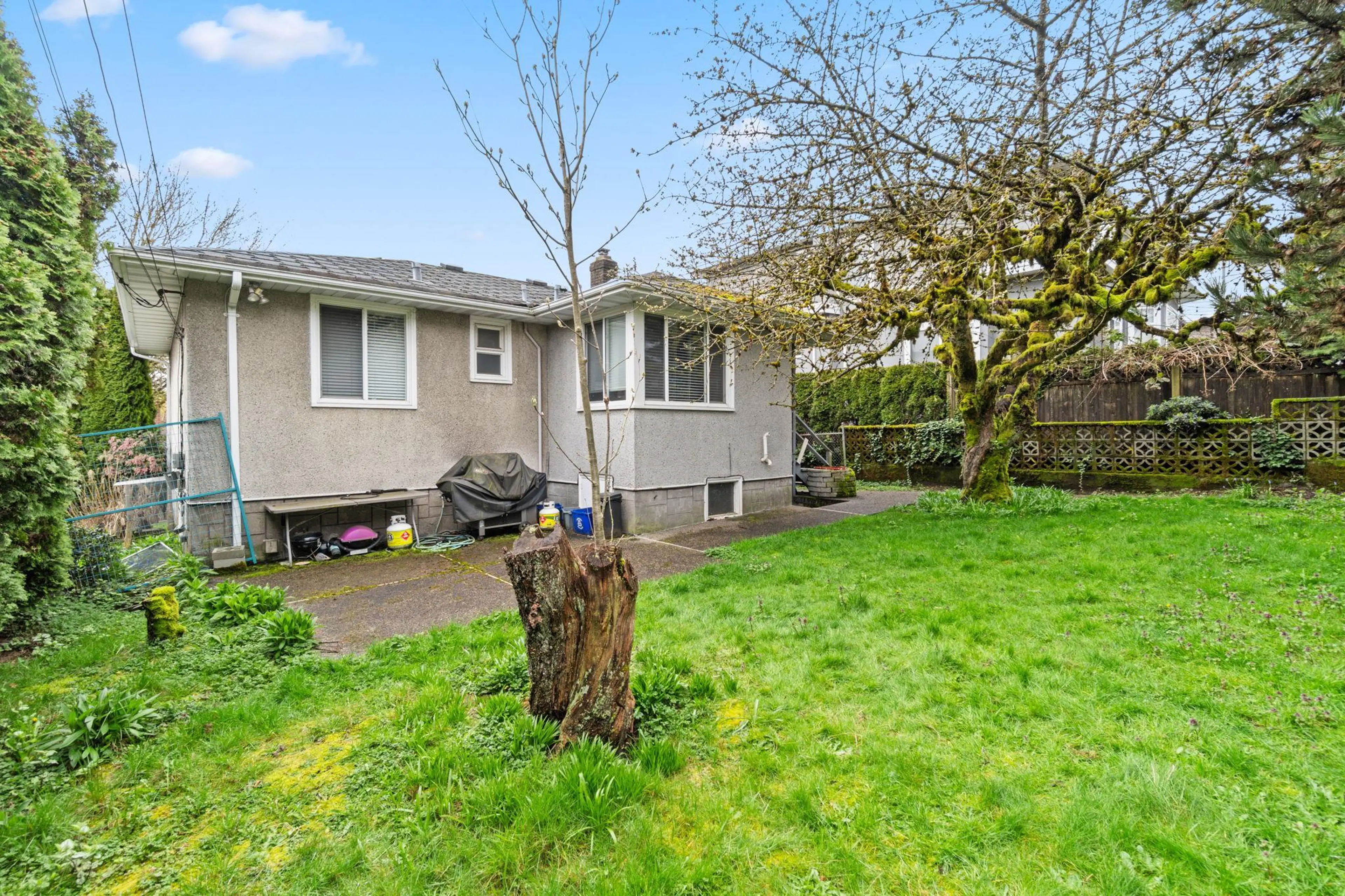 Property at 3977 FOREST STREET, Burnaby, BC