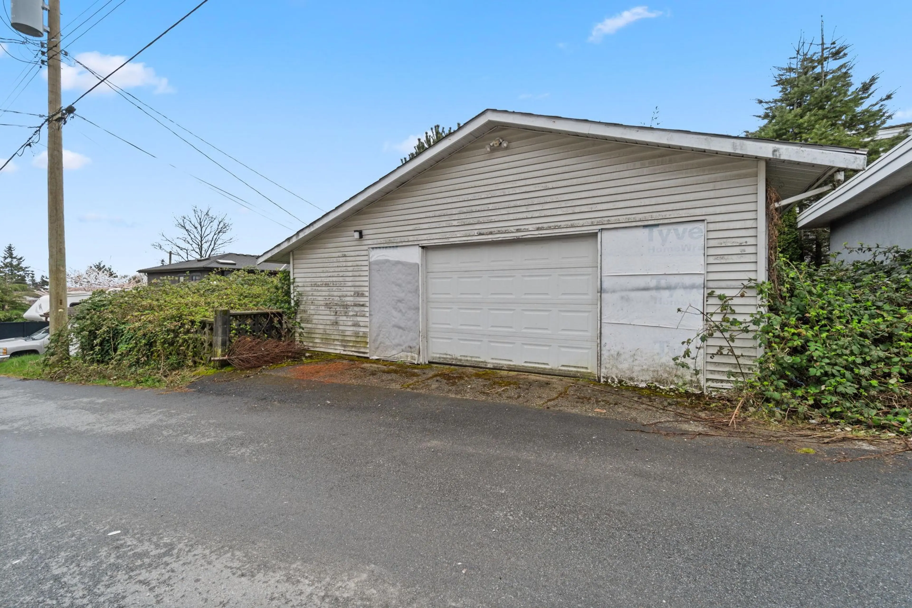 Property at 3977 FOREST STREET, Burnaby, BC