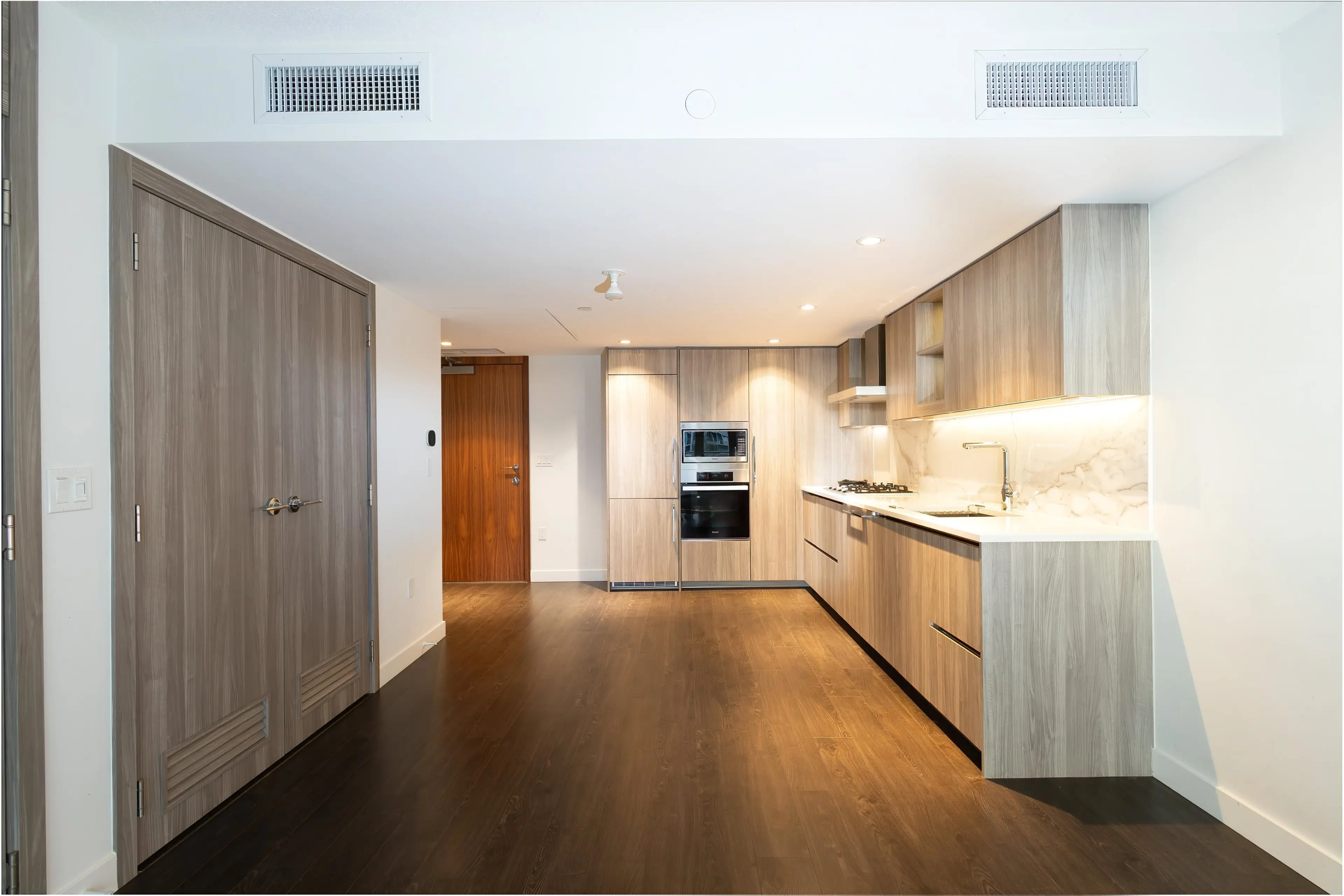 Property at #605 8555 CAPSTAN WAY, Richmond, BC