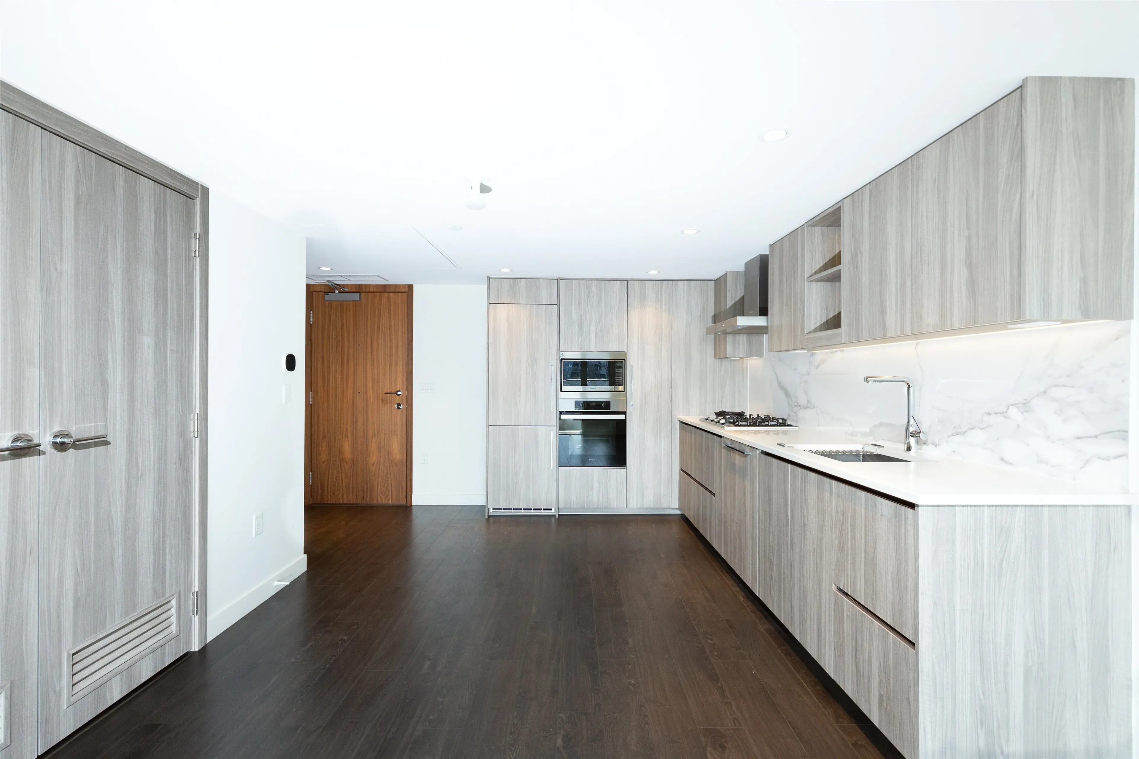 Property at #605 8555 CAPSTAN WAY, Richmond, BC