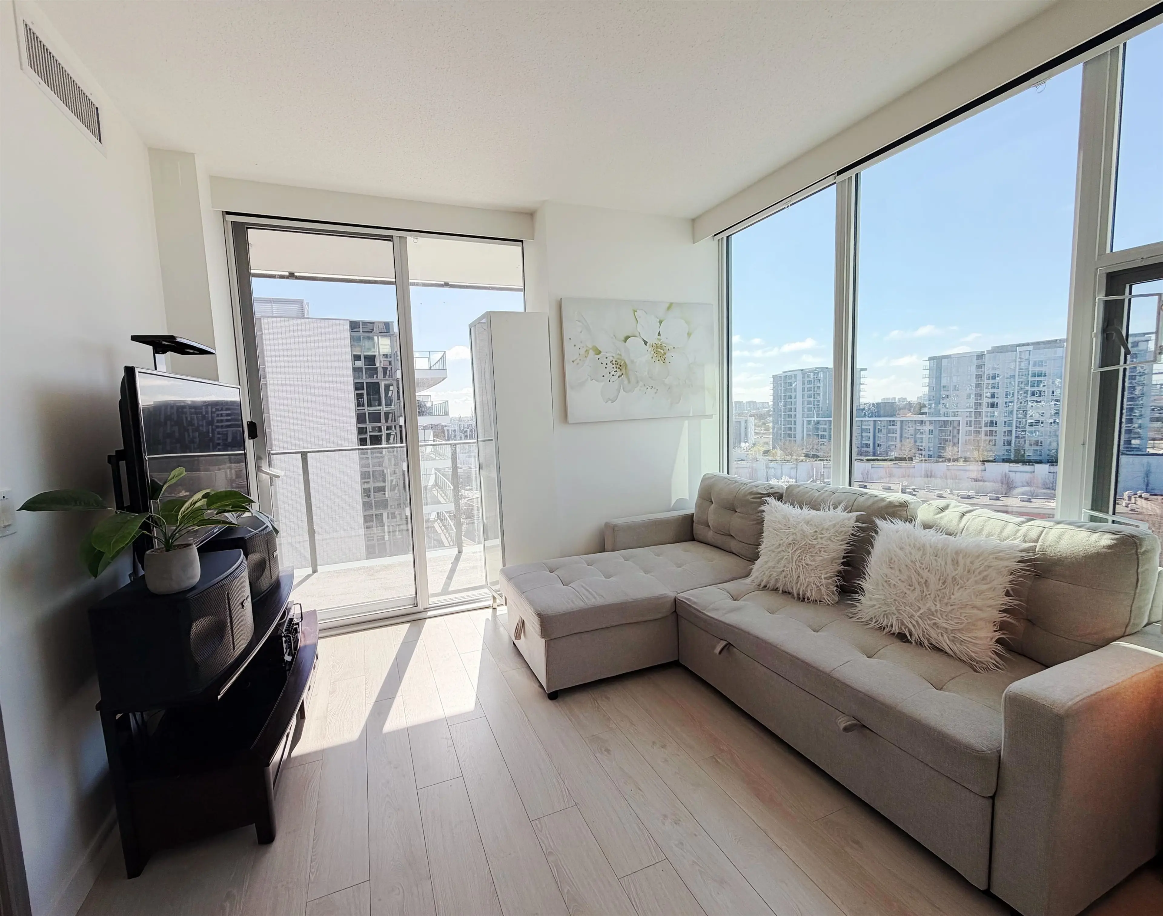 Property at #1001 8611 HAZELBRIDGE WAY, Richmond, BC