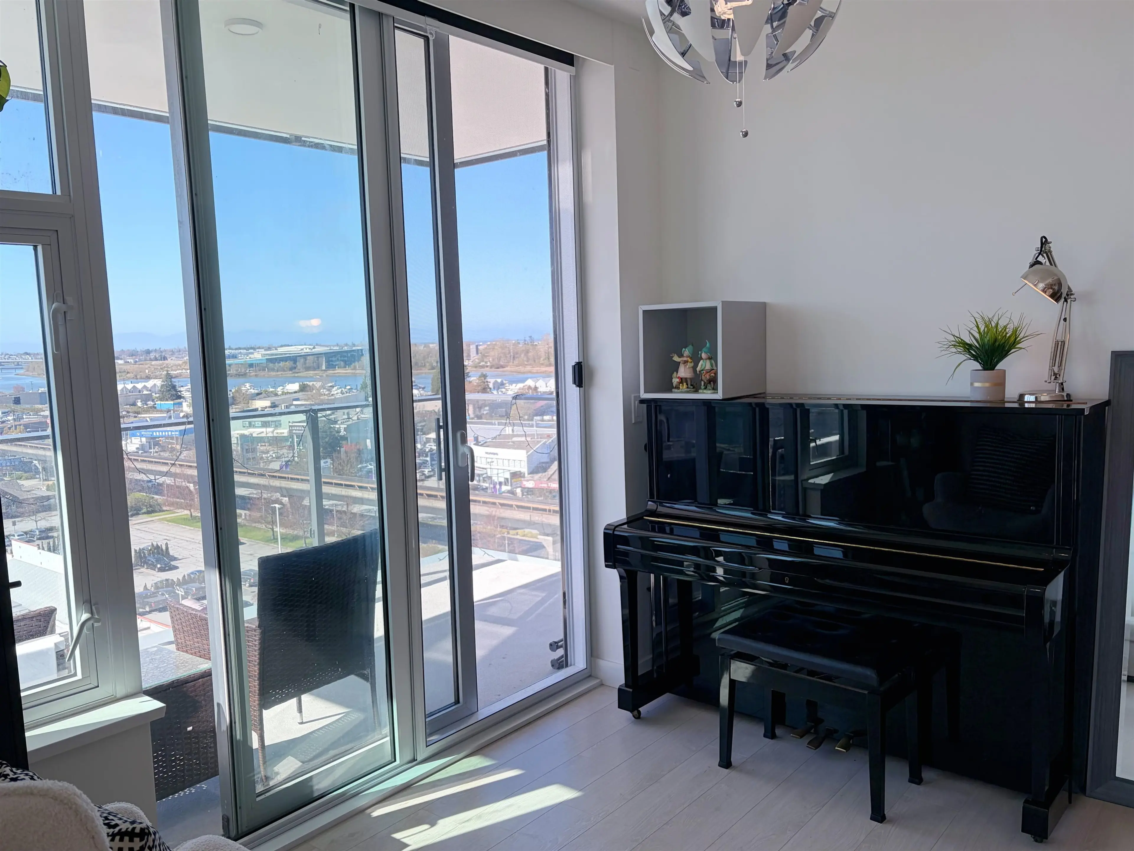 Property at #1001 8611 HAZELBRIDGE WAY, Richmond, BC