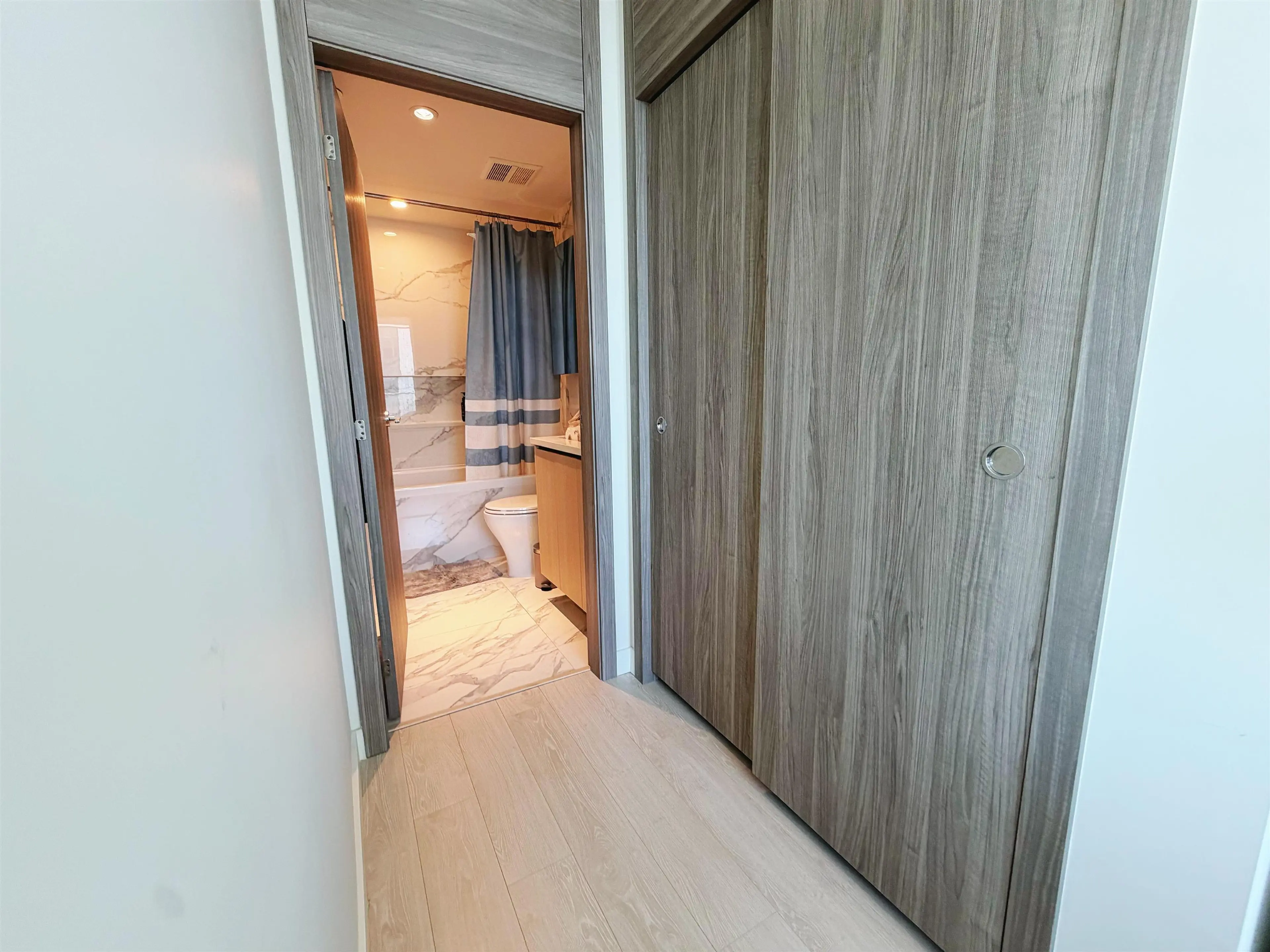 Property at #1001 8611 HAZELBRIDGE WAY, Richmond, BC