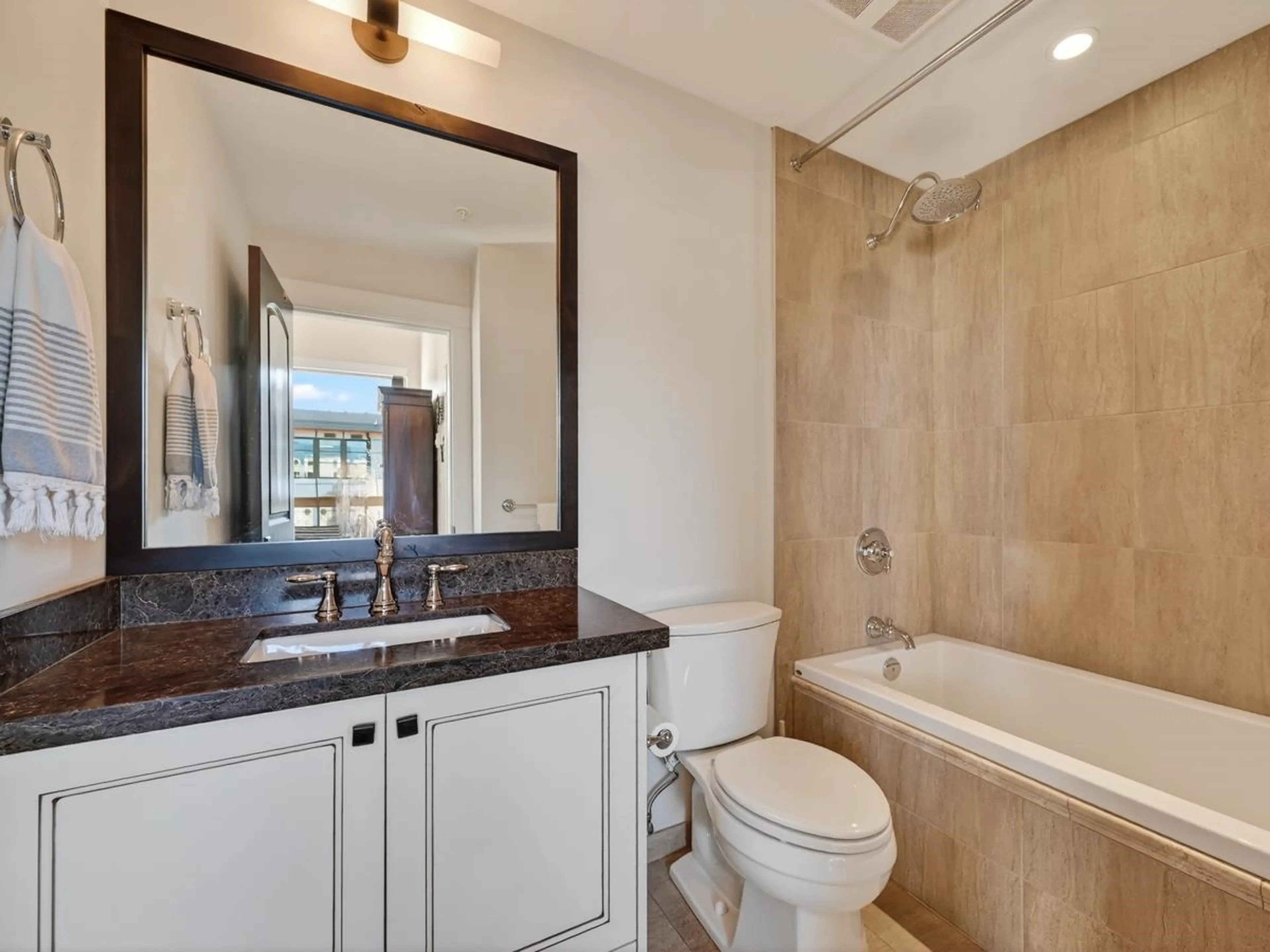 Property at #403 4721 HASTINGS STREET, Burnaby, BC