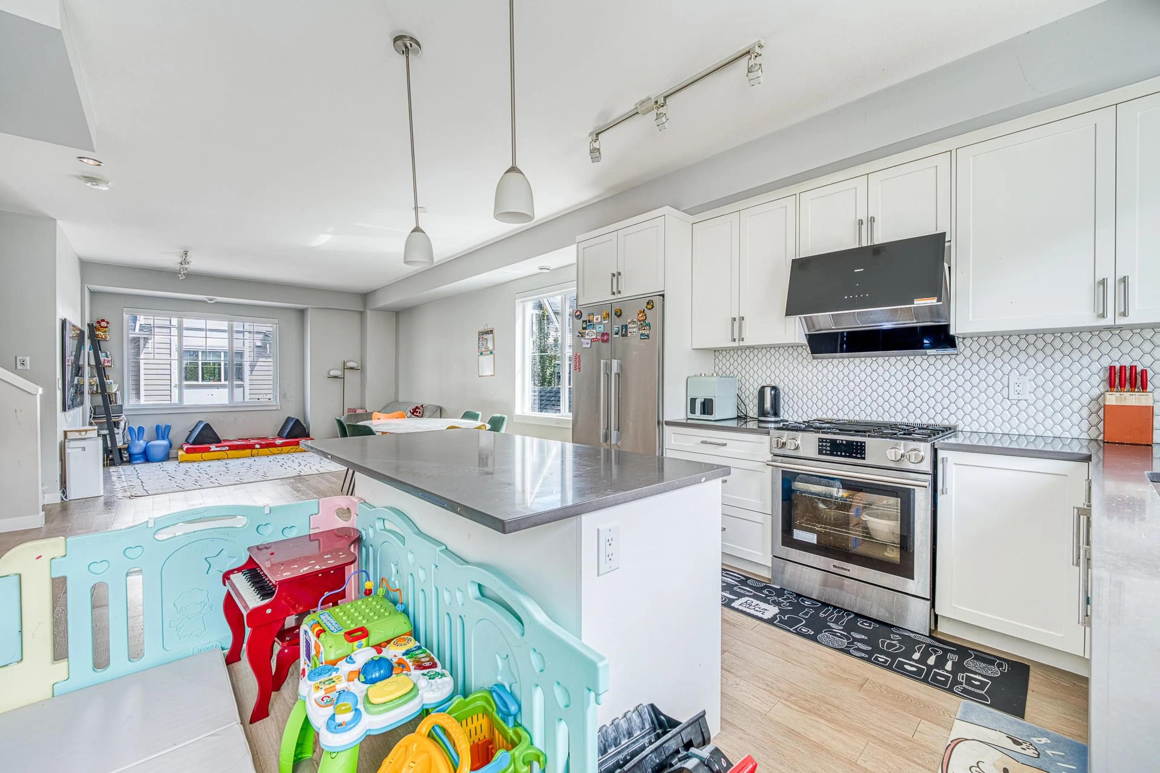 Property at #21 7180 LECHOW STREET, Richmond, BC