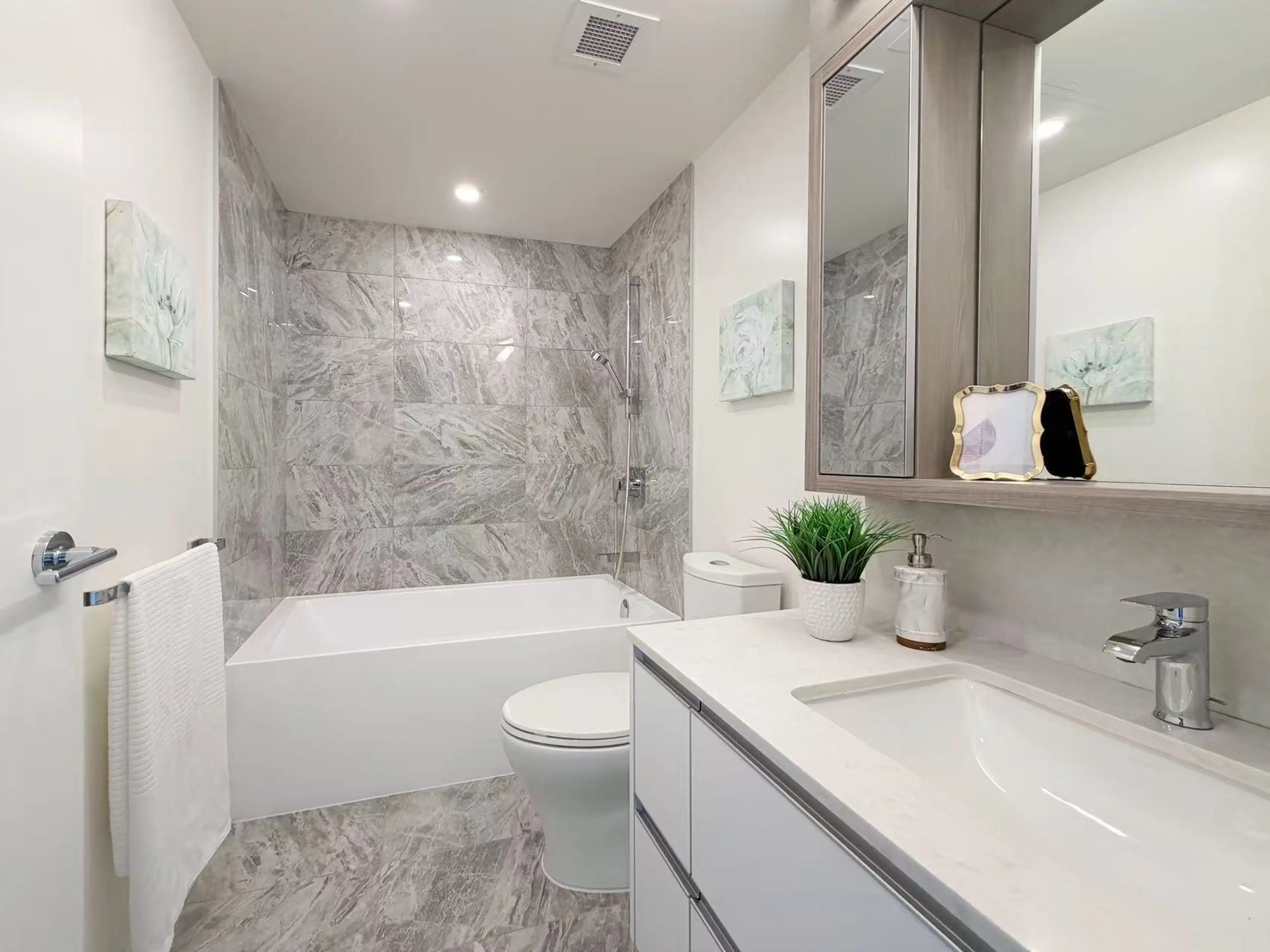 Property at #1301 6633 BUSWELL STREET, Richmond, BC