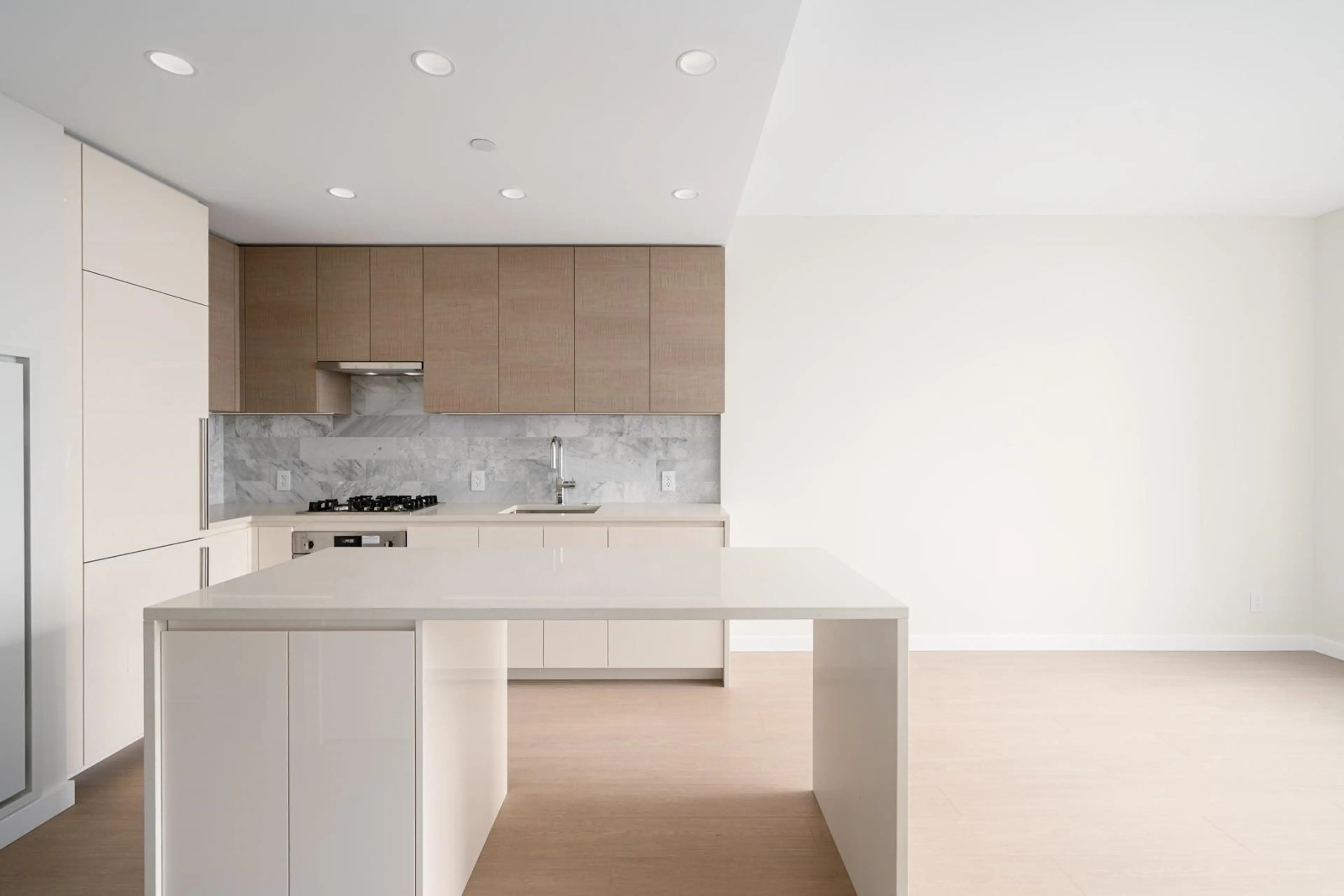 Property at #3201 4168 LOUGHEED HIGHWAY, Burnaby, BC